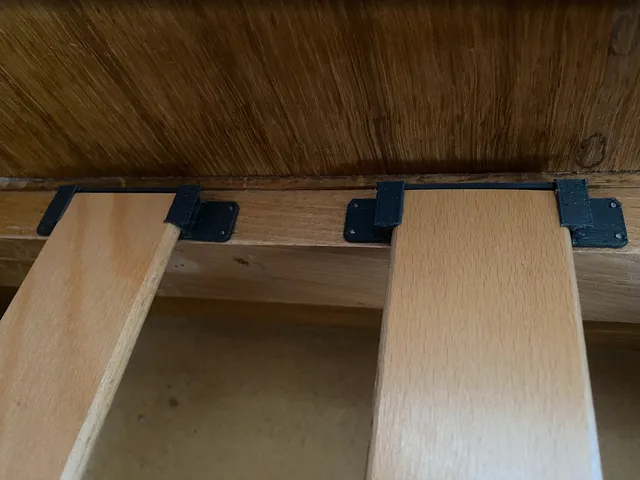 Bed slat holder / Lattenrost Haltekappe