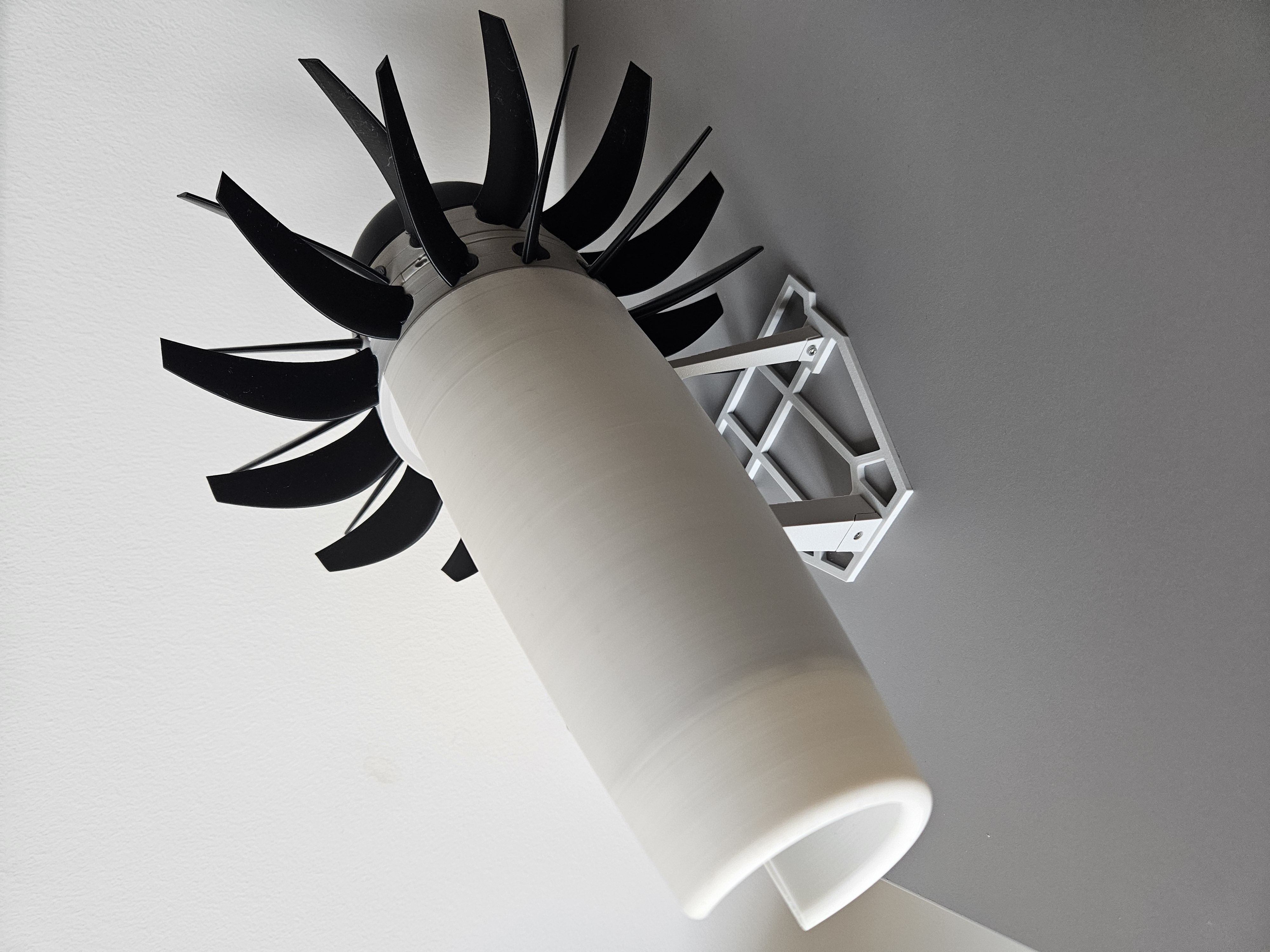 3d printable Jet engine - Propfan - no glue assembly — miniatura 6