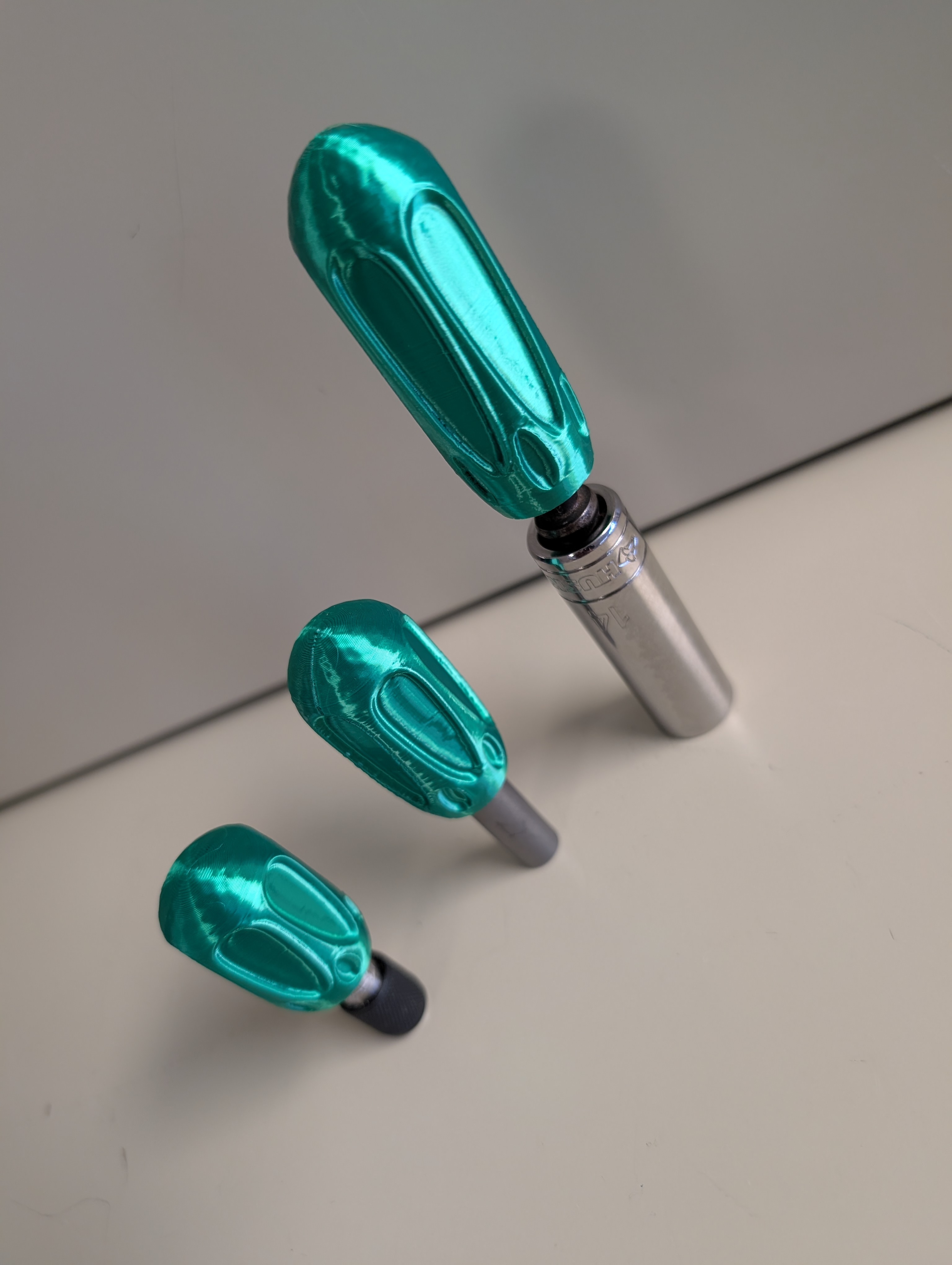 Miniatura 2 do modelo 3D Round Hex Bit Handle