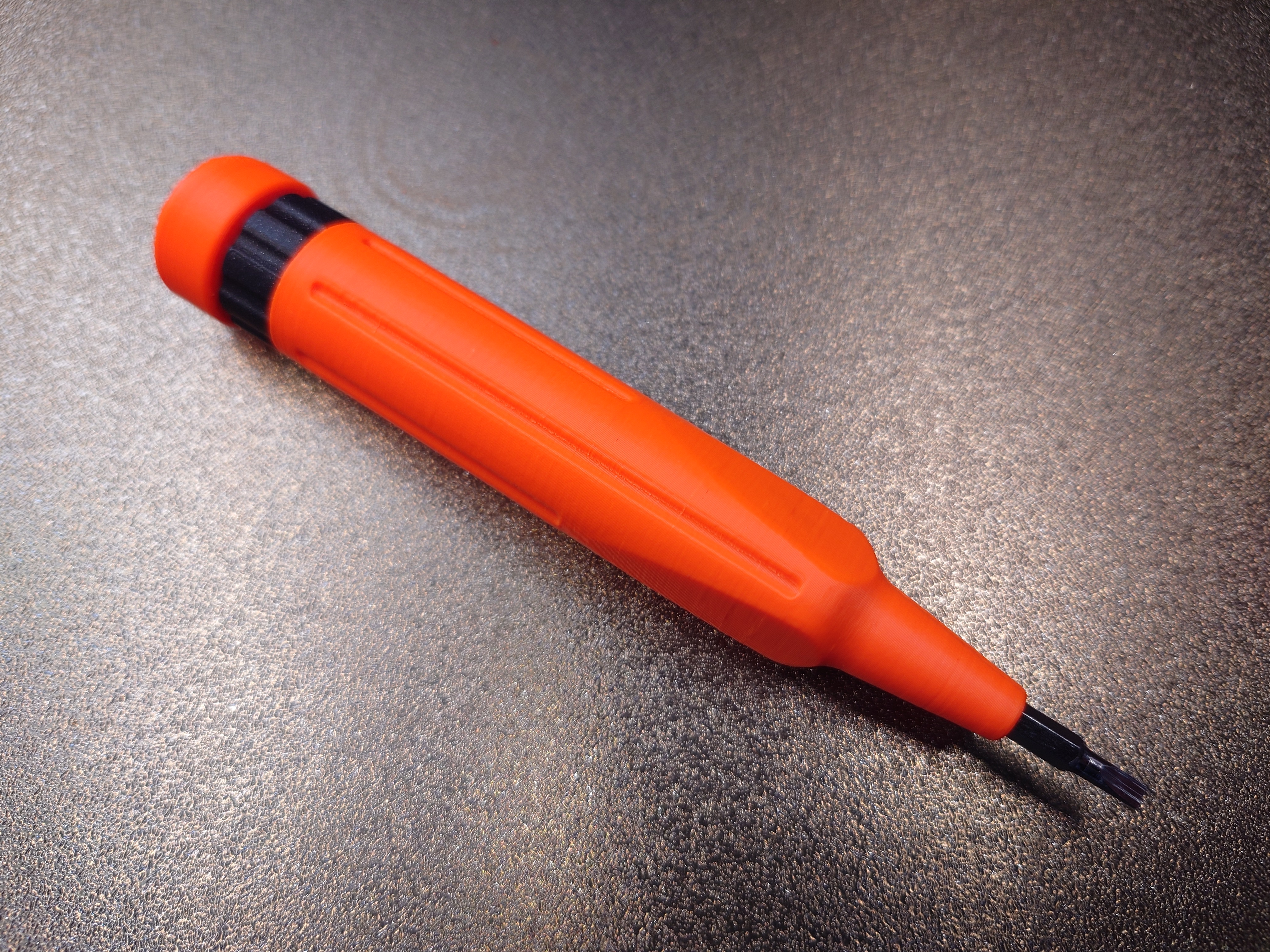 Miniatura 3 do modelo 3D Precision Screwdriver with Bit Storage (4mm bits)