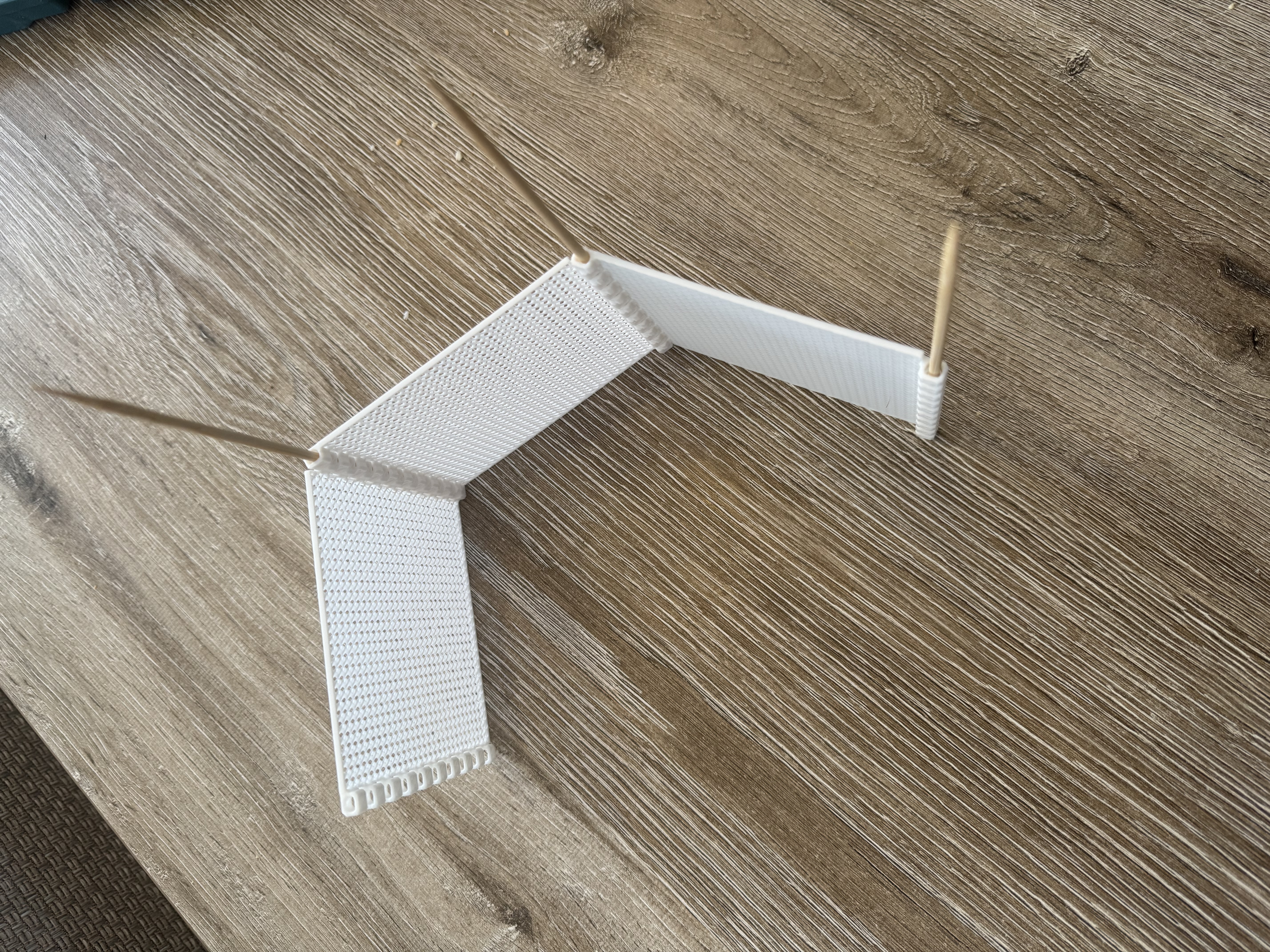 Miniatura 7 do modelo 3D Simple Quick Flexible Stackable Modular Slug Fence