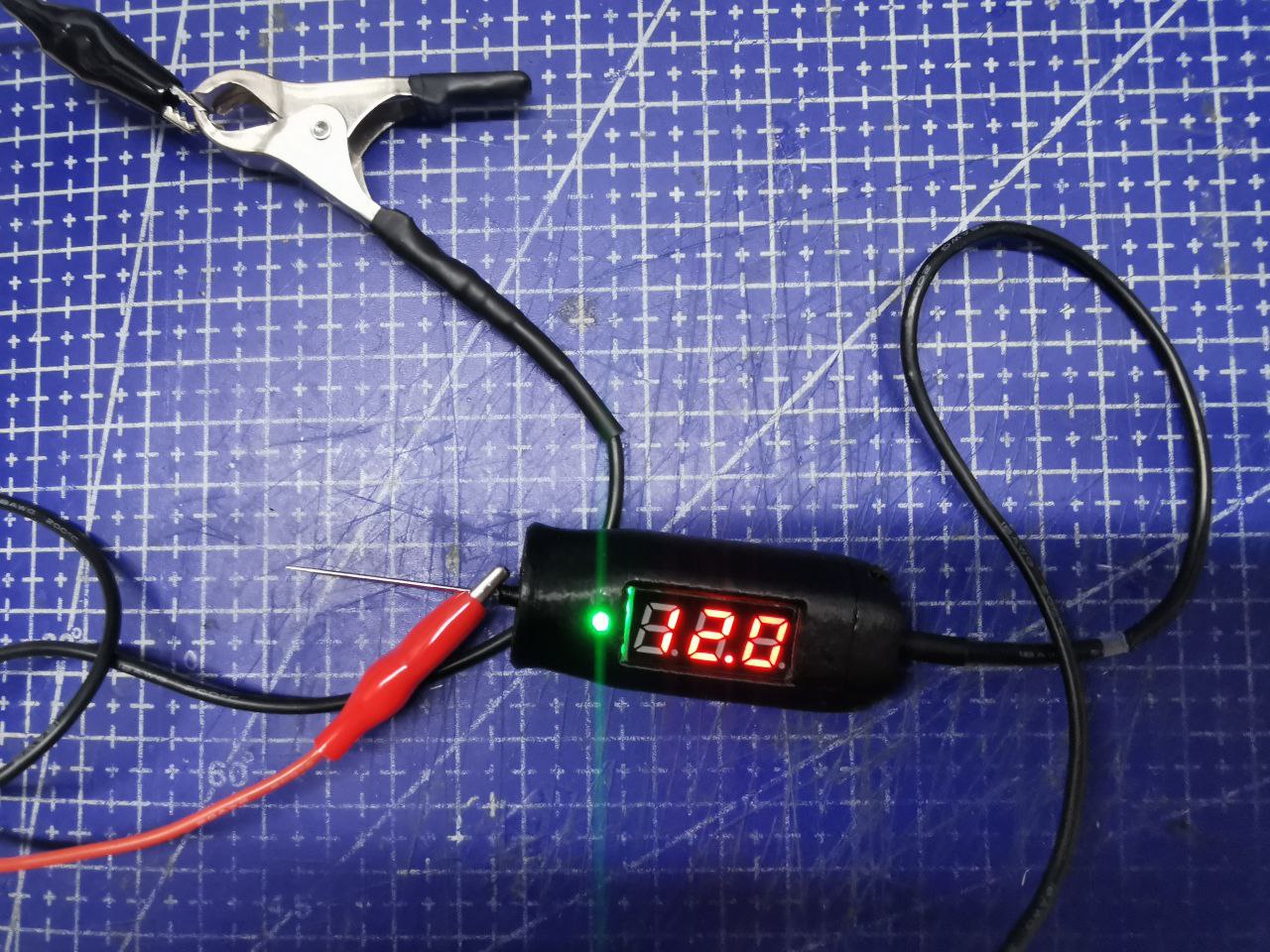 Car voltage control probe