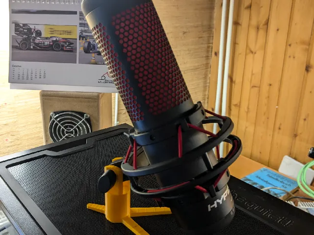 Stand for HyperX QuadCast