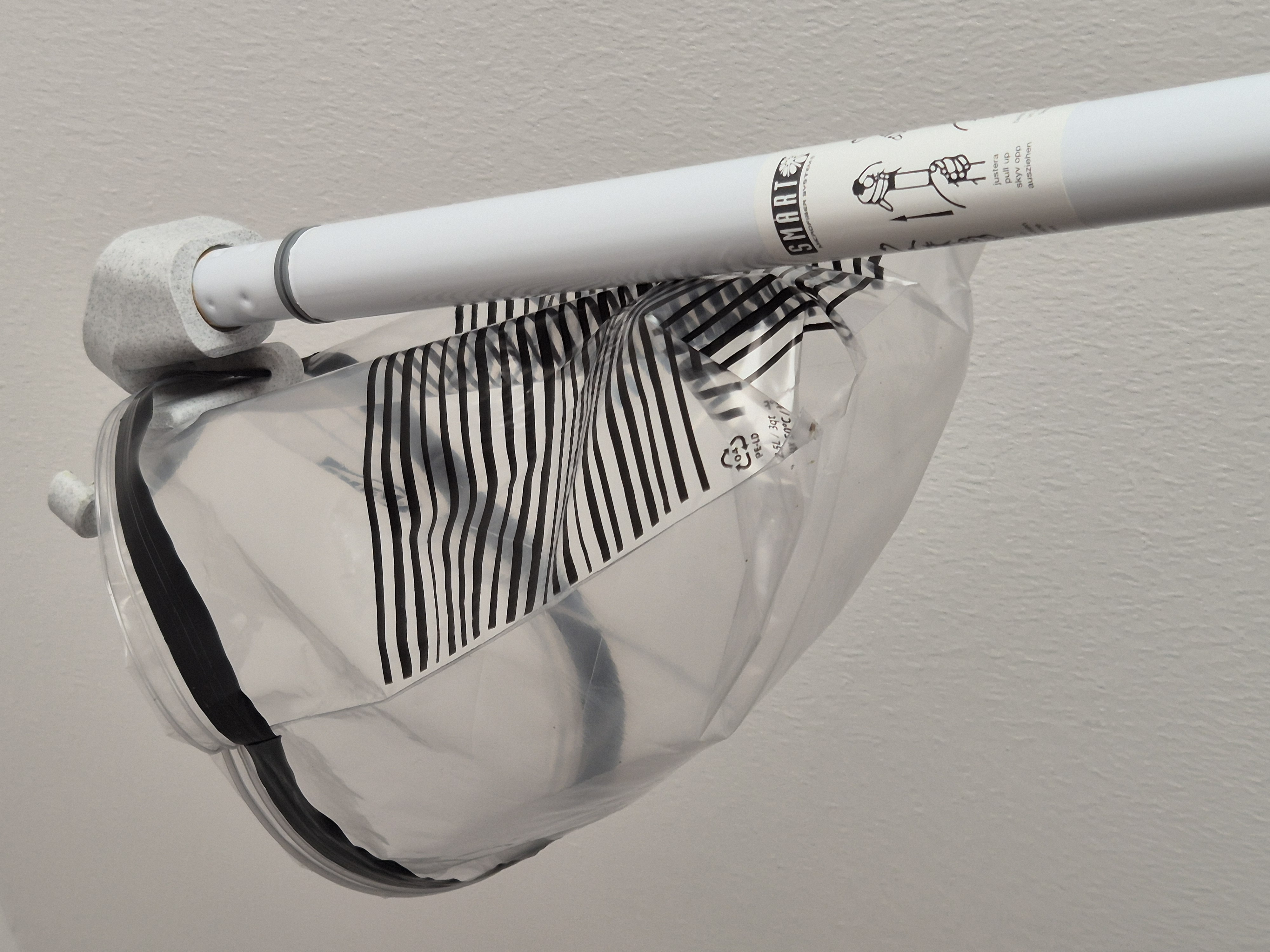 Miniatura 2 do modelo 3D Smart Mop Handle Hook