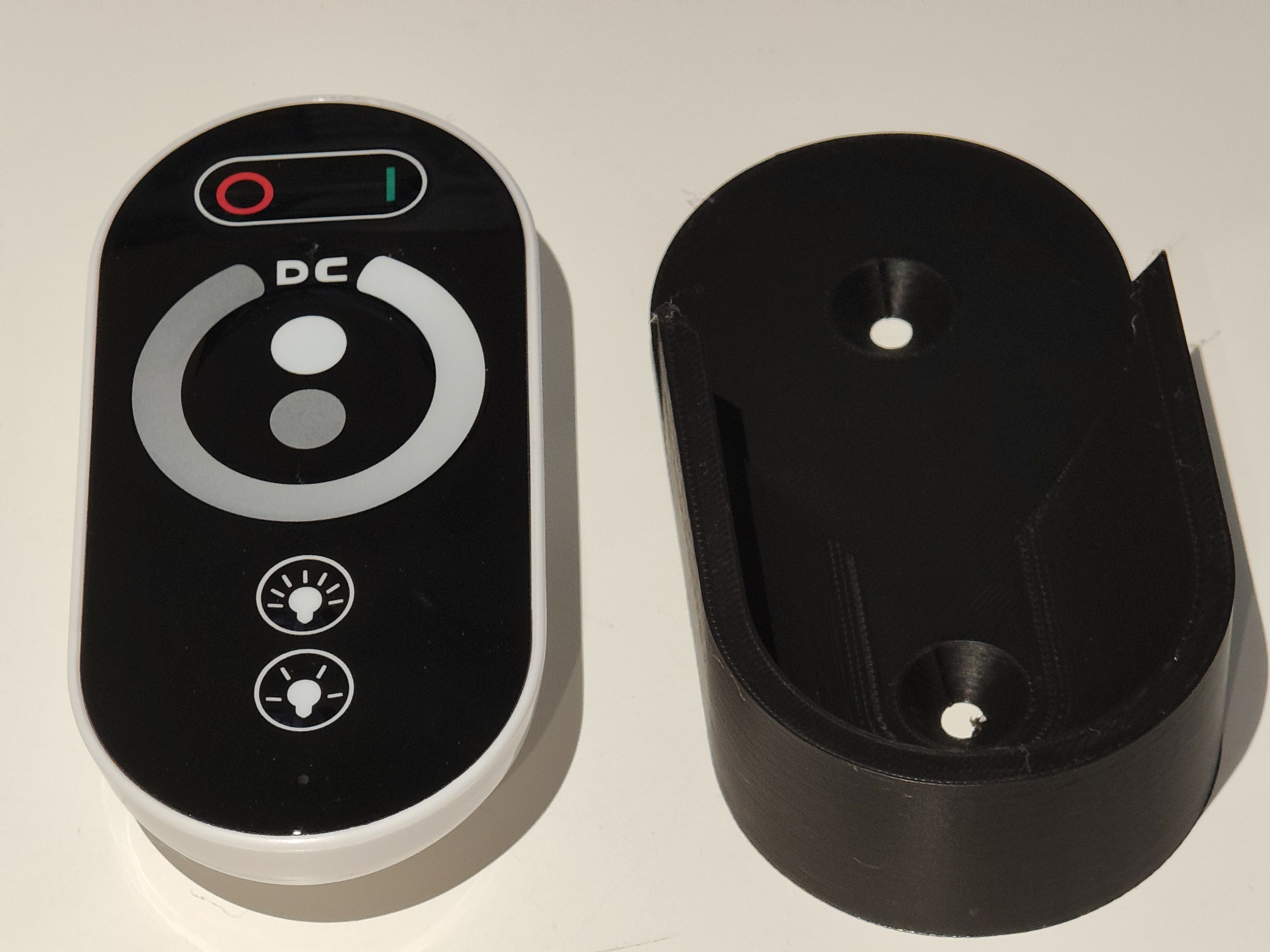 Groja Glow Remote Wall Mount / Wandhalterung Fernbedienung