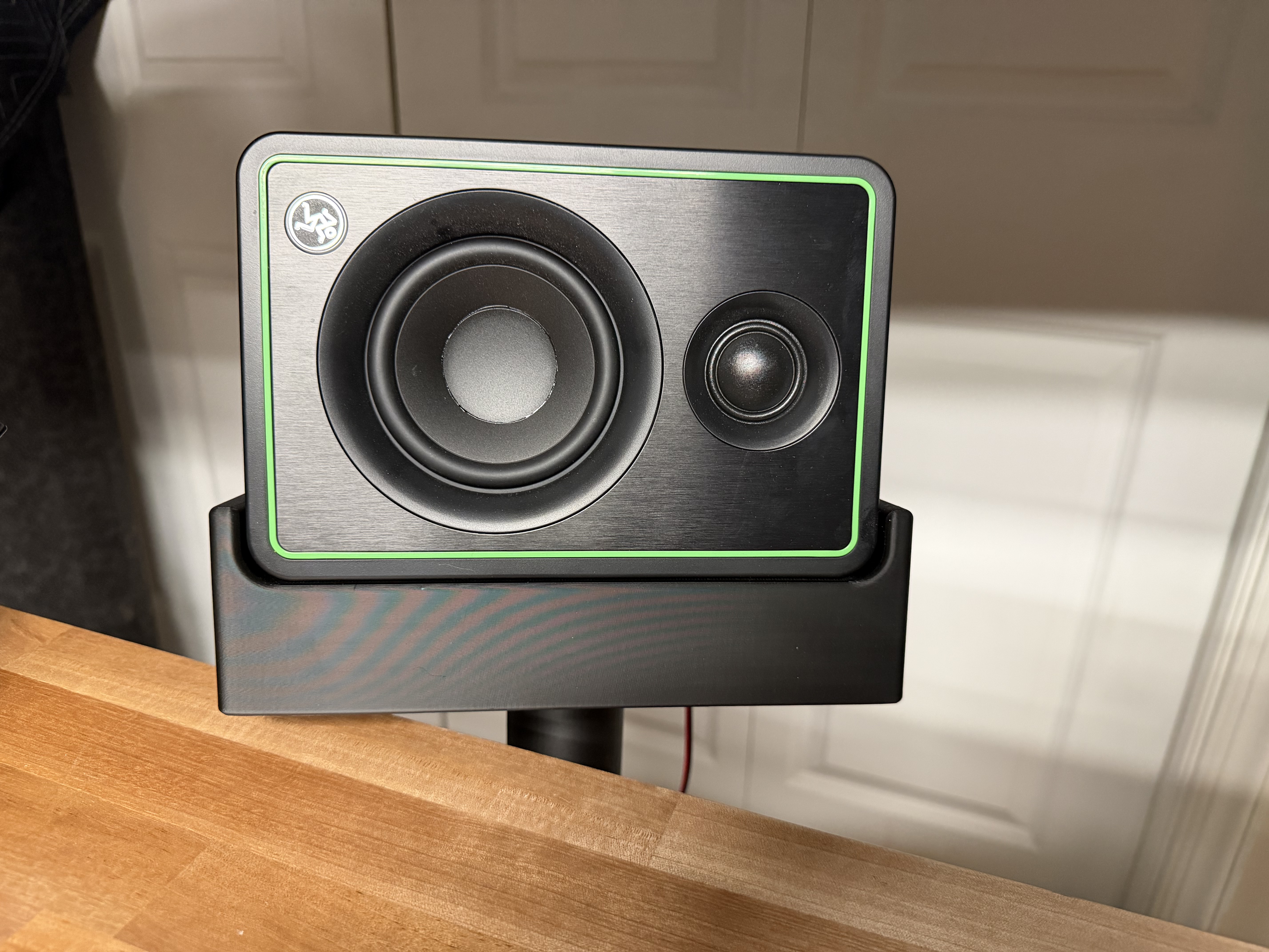 Speaker Stand for Mackie CR3-X Speakers