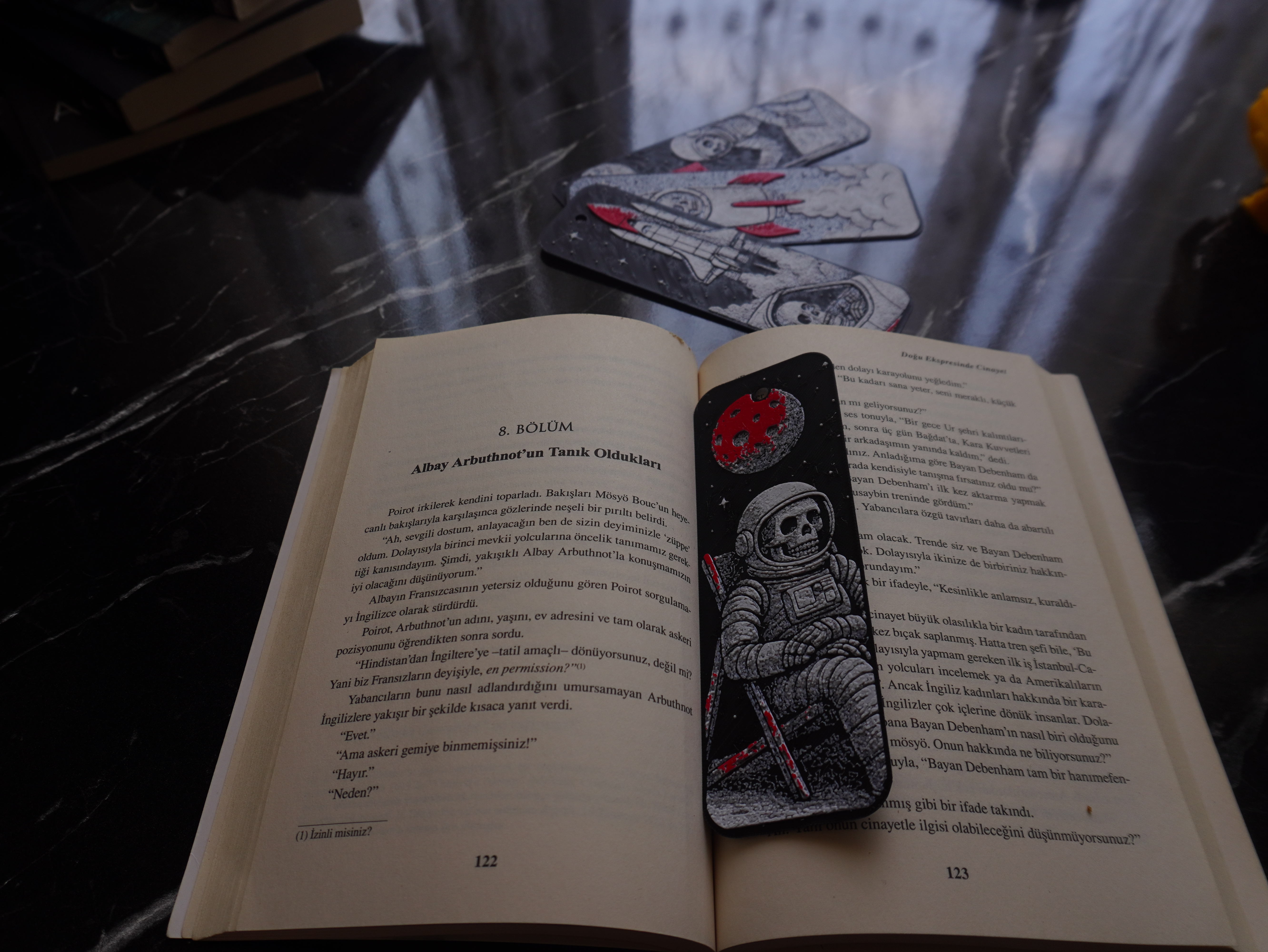 Miniatura 11 do modelo 3D Space Skeleton Bookmarks