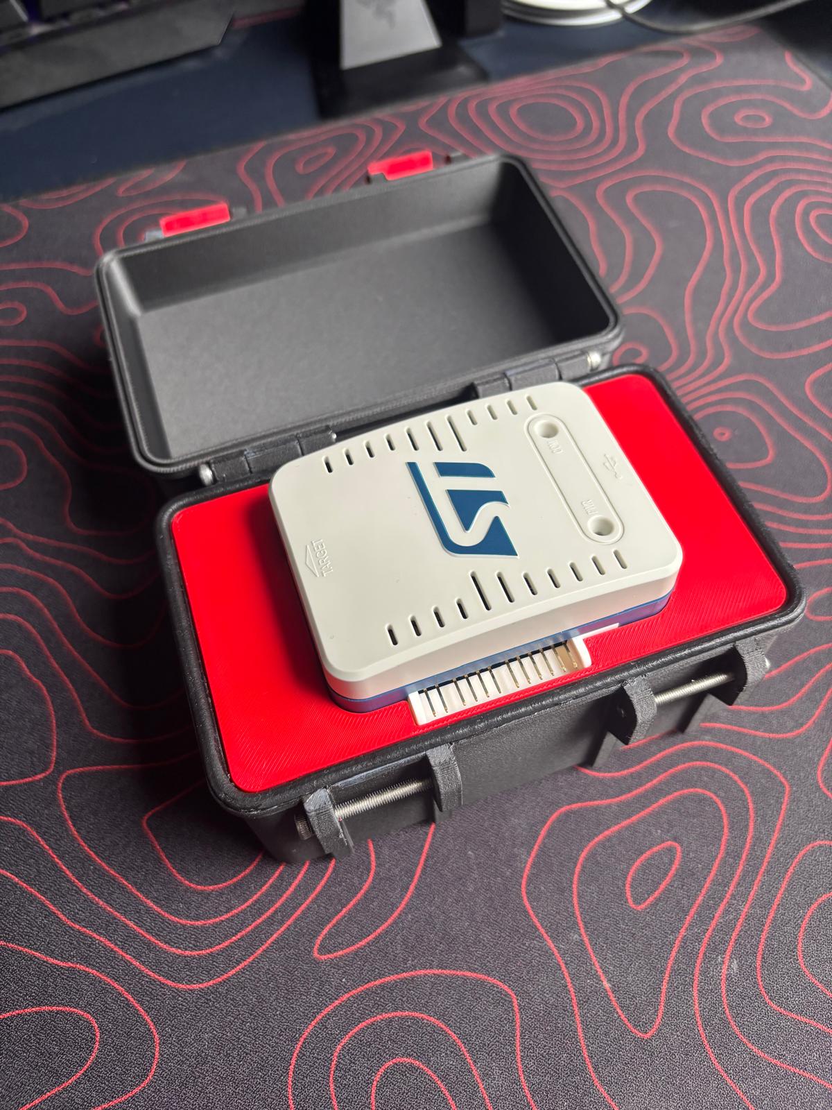Rugged Box for STlinkV3-SET with cable compartment