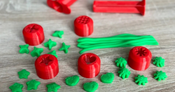 Play-doh moulding tools for kids