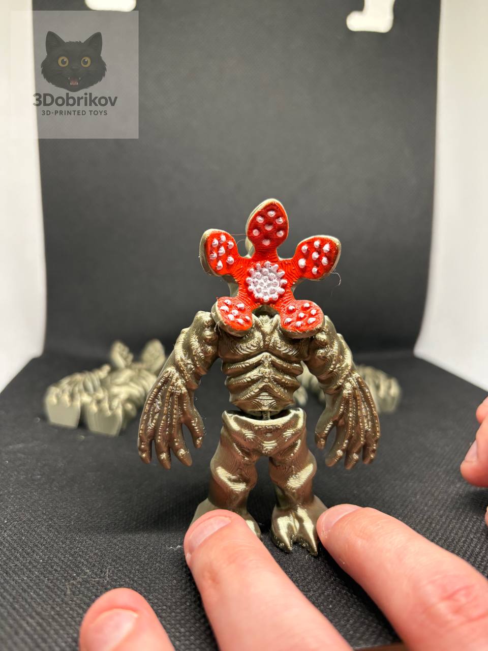 Demogorgon Flexi Keychain. Demogorgon from the series Stranger Things.