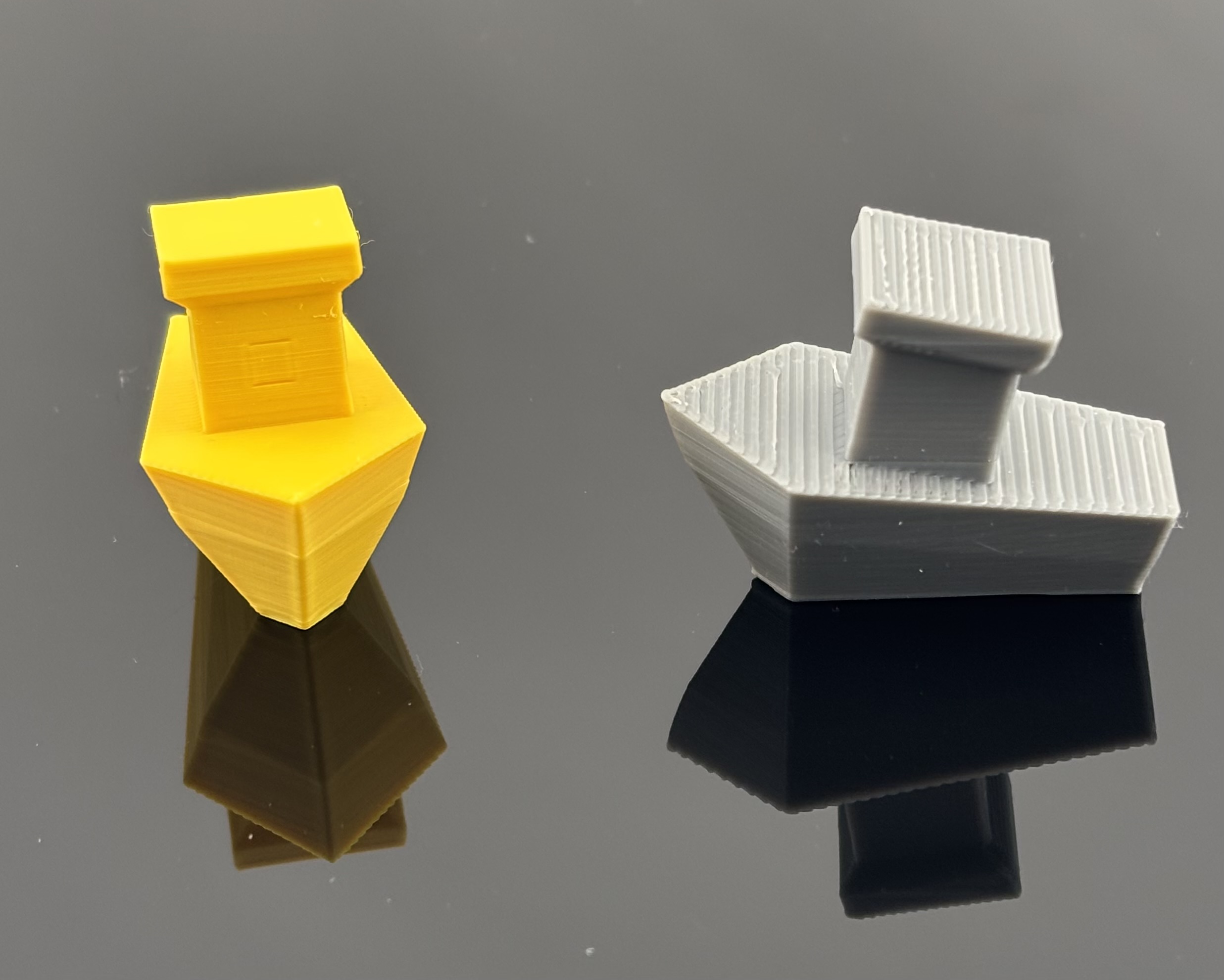 Low Poly benchy like Boat Toy Miniature