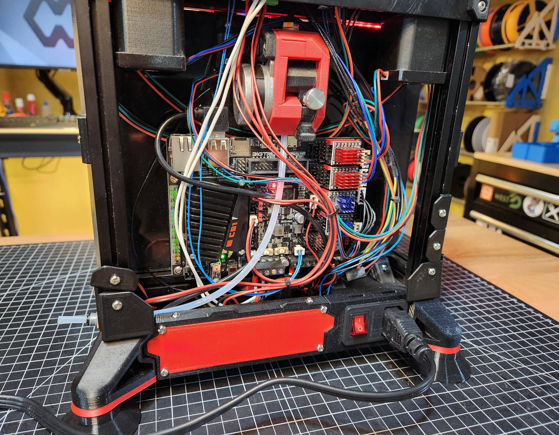 Main Board Mount Manta M5P for Voron 0.2 - V0.2
