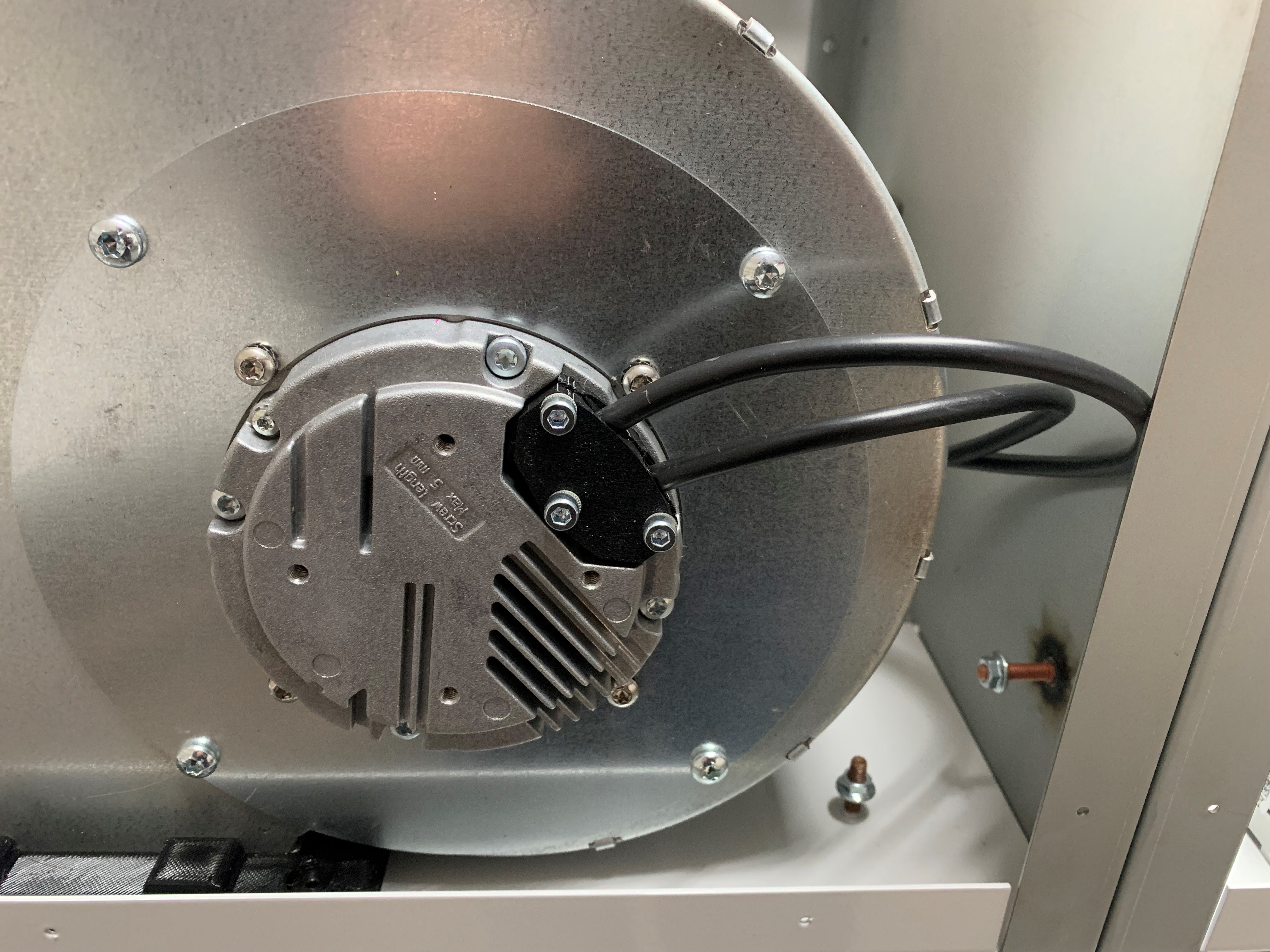Cable entry with strain relief for radial fan ECOFIT GREG9 160x62R (Rosenberg)