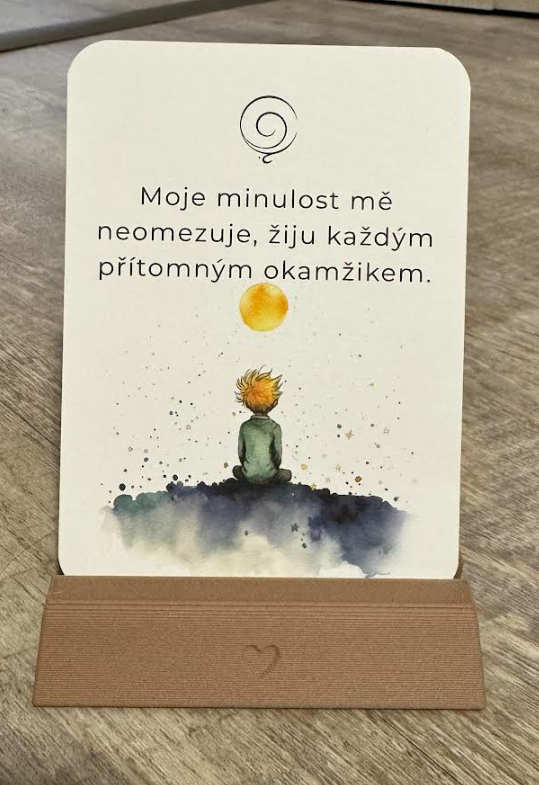 Stojának na afirmační karty