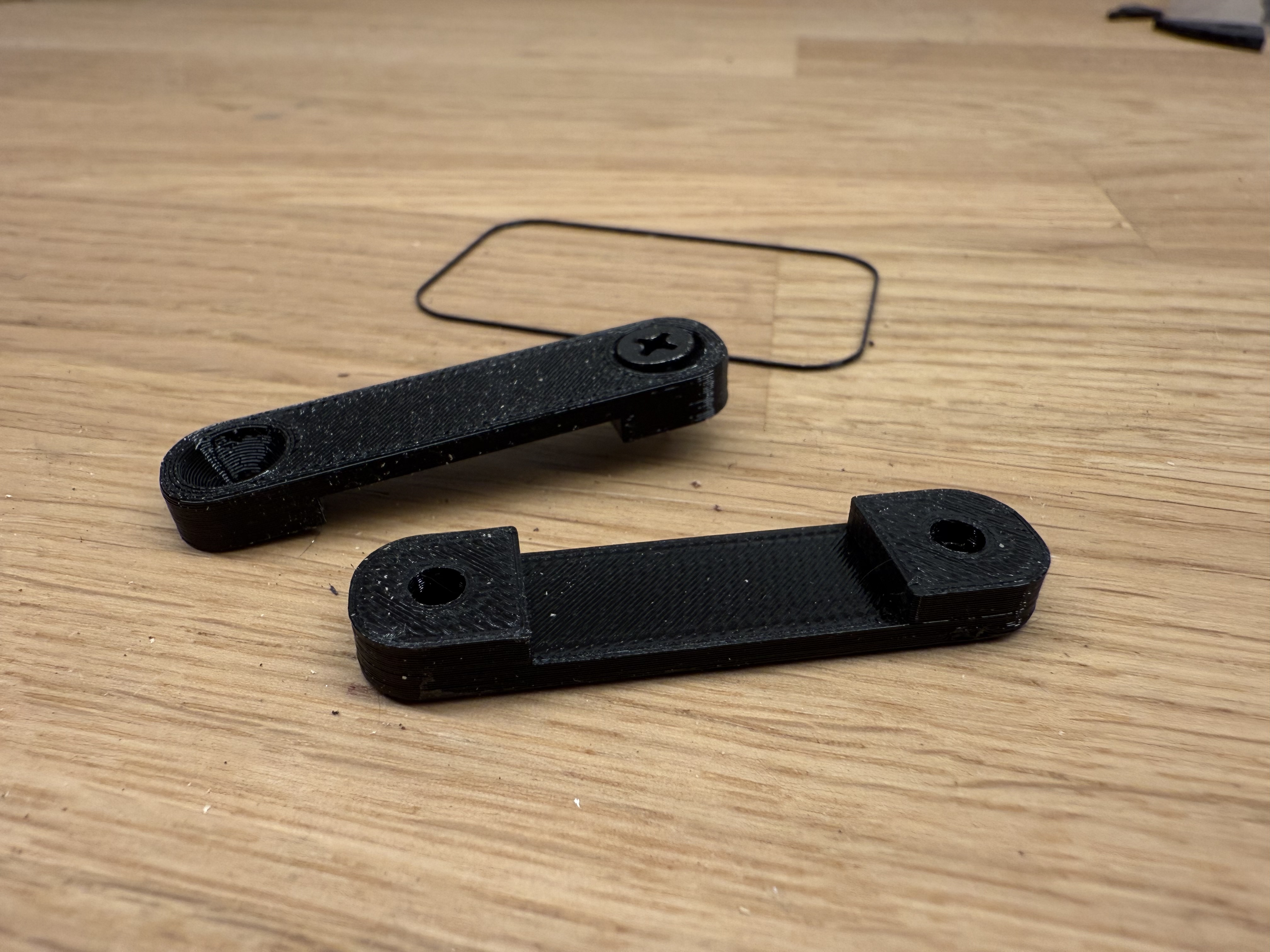 Strap Bracket (Customizable)