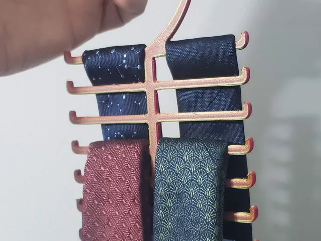 Vertical Tie Hanger