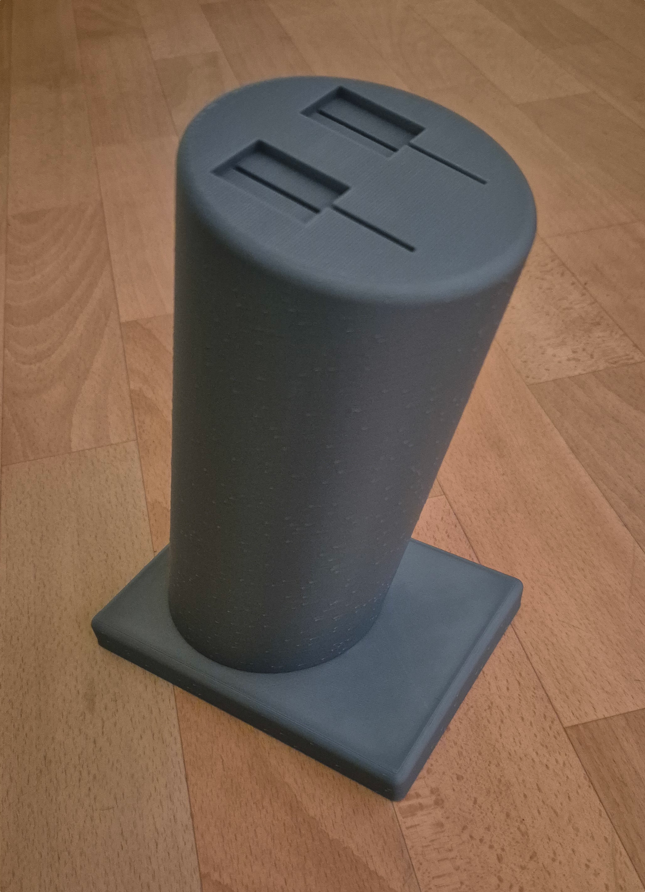 Knife block - Kiwi santoku knives 165mm