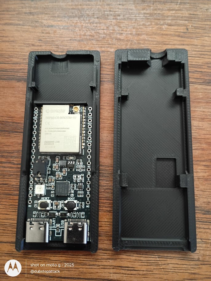 ESP32-C5-DEVKIT-WROOM-1U-BISCUIT-CASE-BY-DUBSTEPATTACK