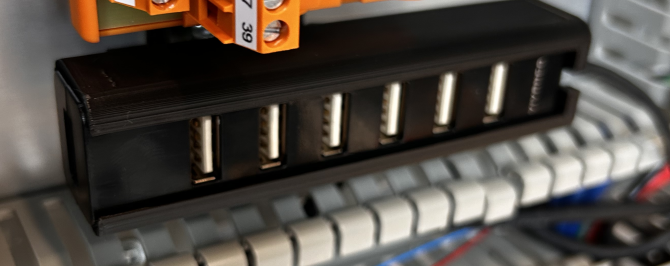USB HUB holder for VIVANCO