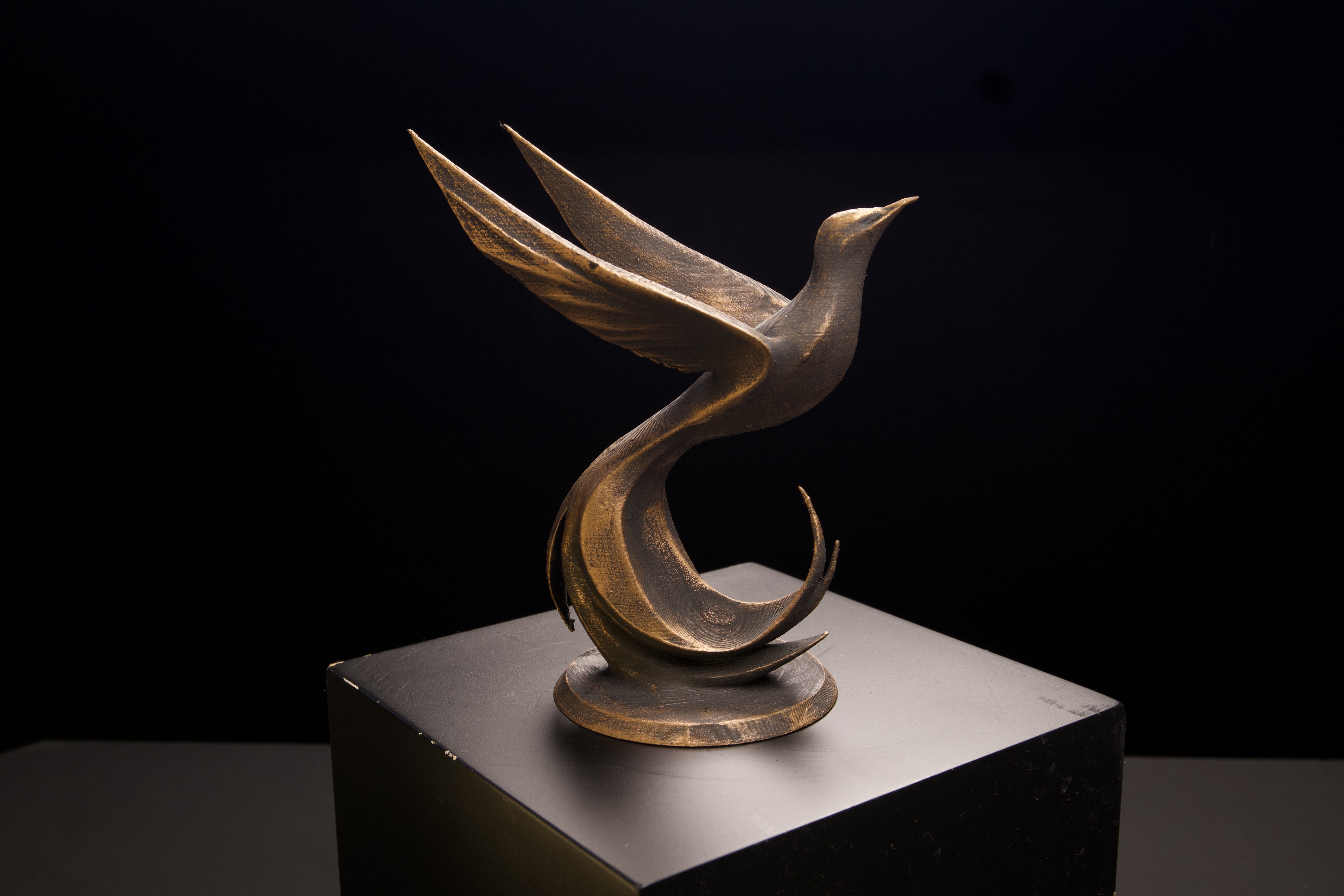 Bird of Paradise Statue