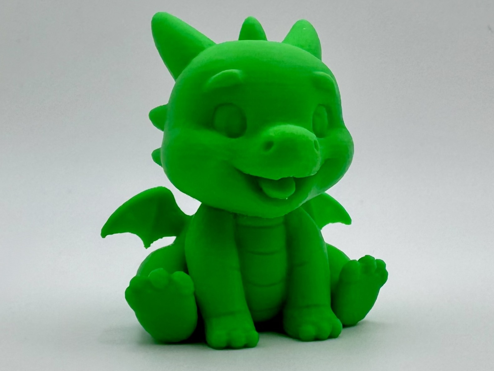 Baby Dragon – Cute Mini Desk Decor