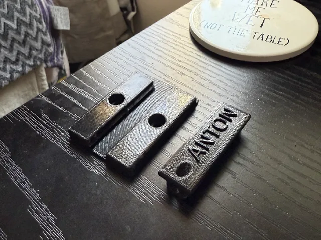 Key Holder V1 (Sliding Track)