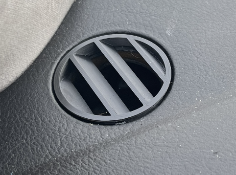 Bora/Jetta side window vent cover