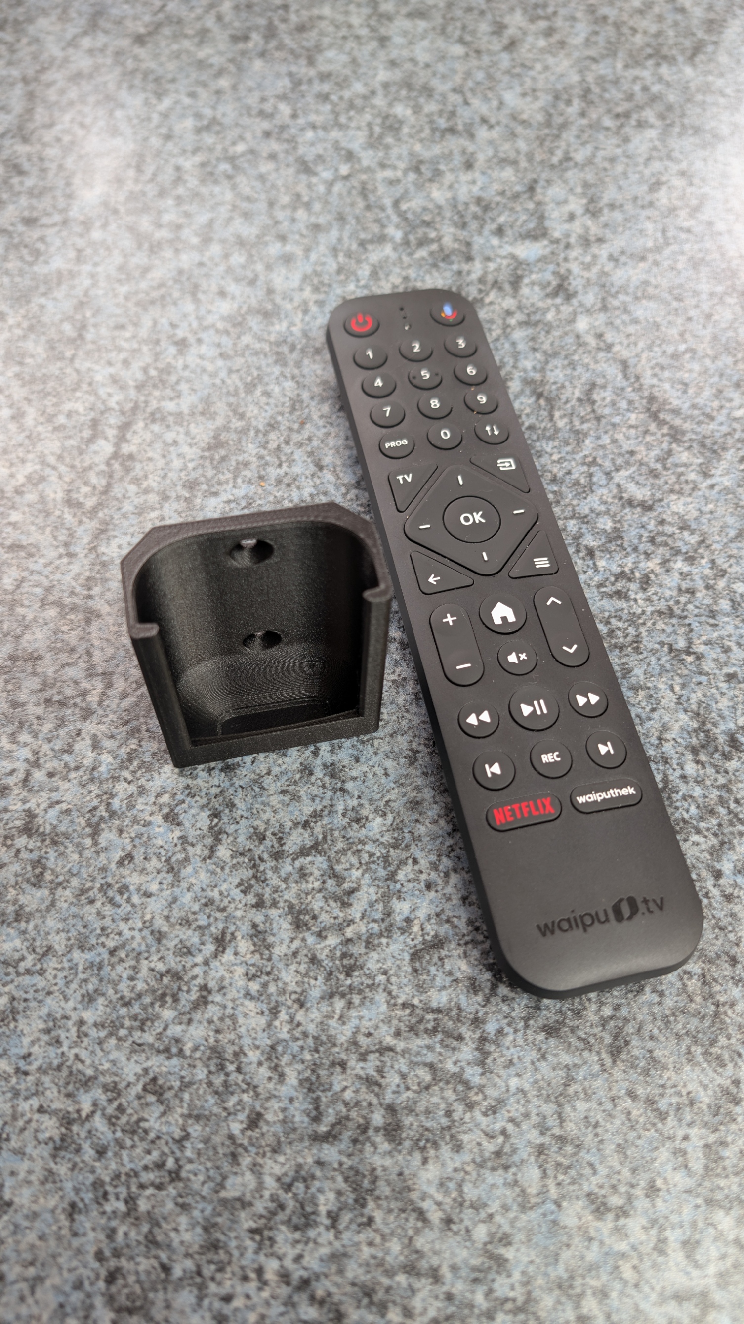 Waipu TV Fernbedienung Halterung