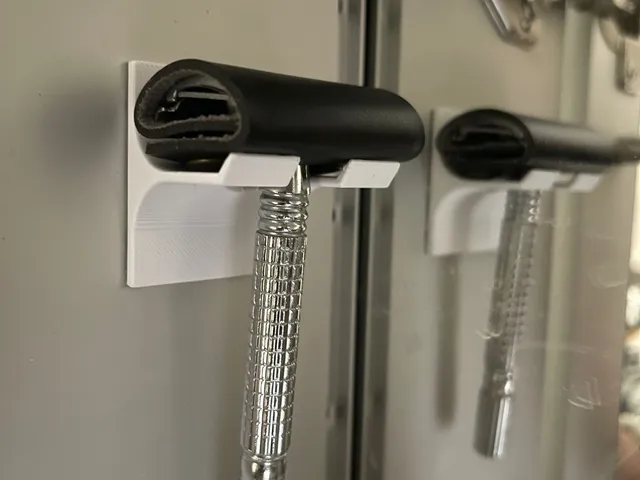 Wall Mounted Safety Razor Holder