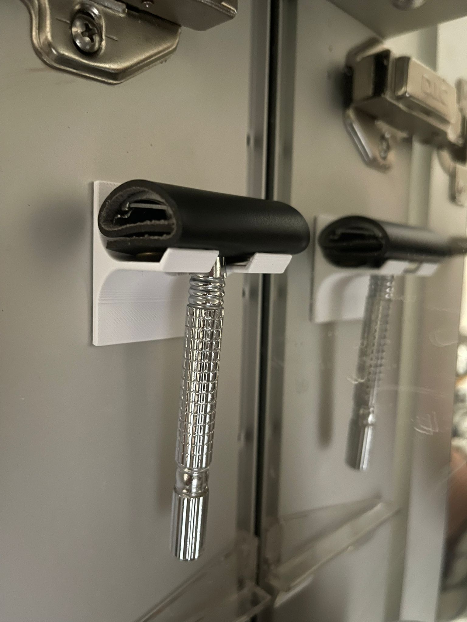 Wall Mounted Safety Razor Holder