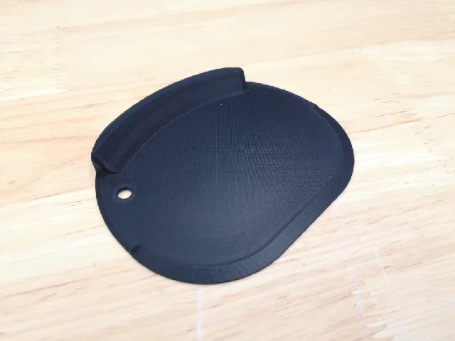 Dough cutter scraper