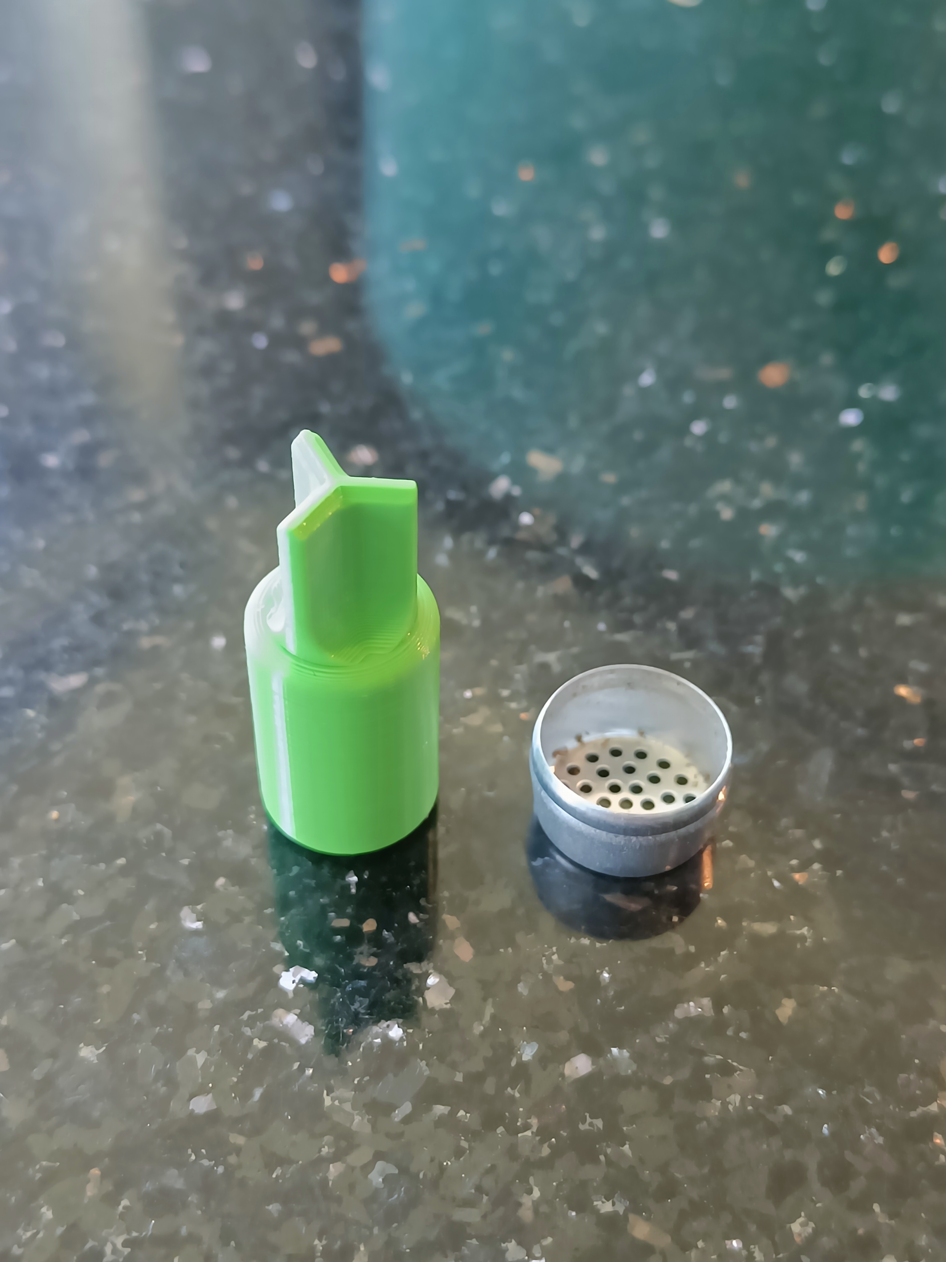 Storz & Bickel Capsule Debowler and Straightening Tool