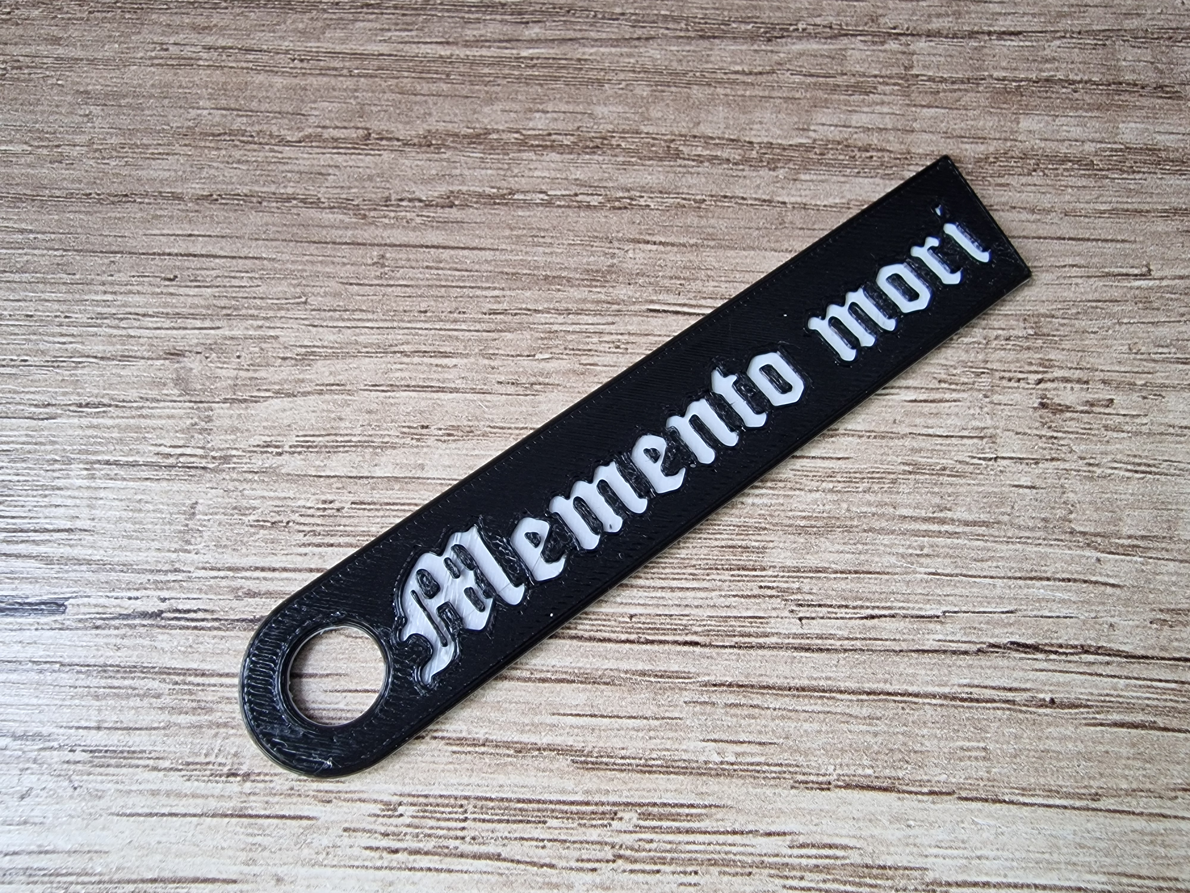 Keychains Carpe diem / Memento mori