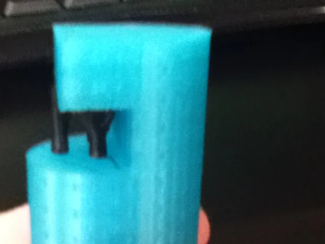 Simple 90 Degree Overhang Test