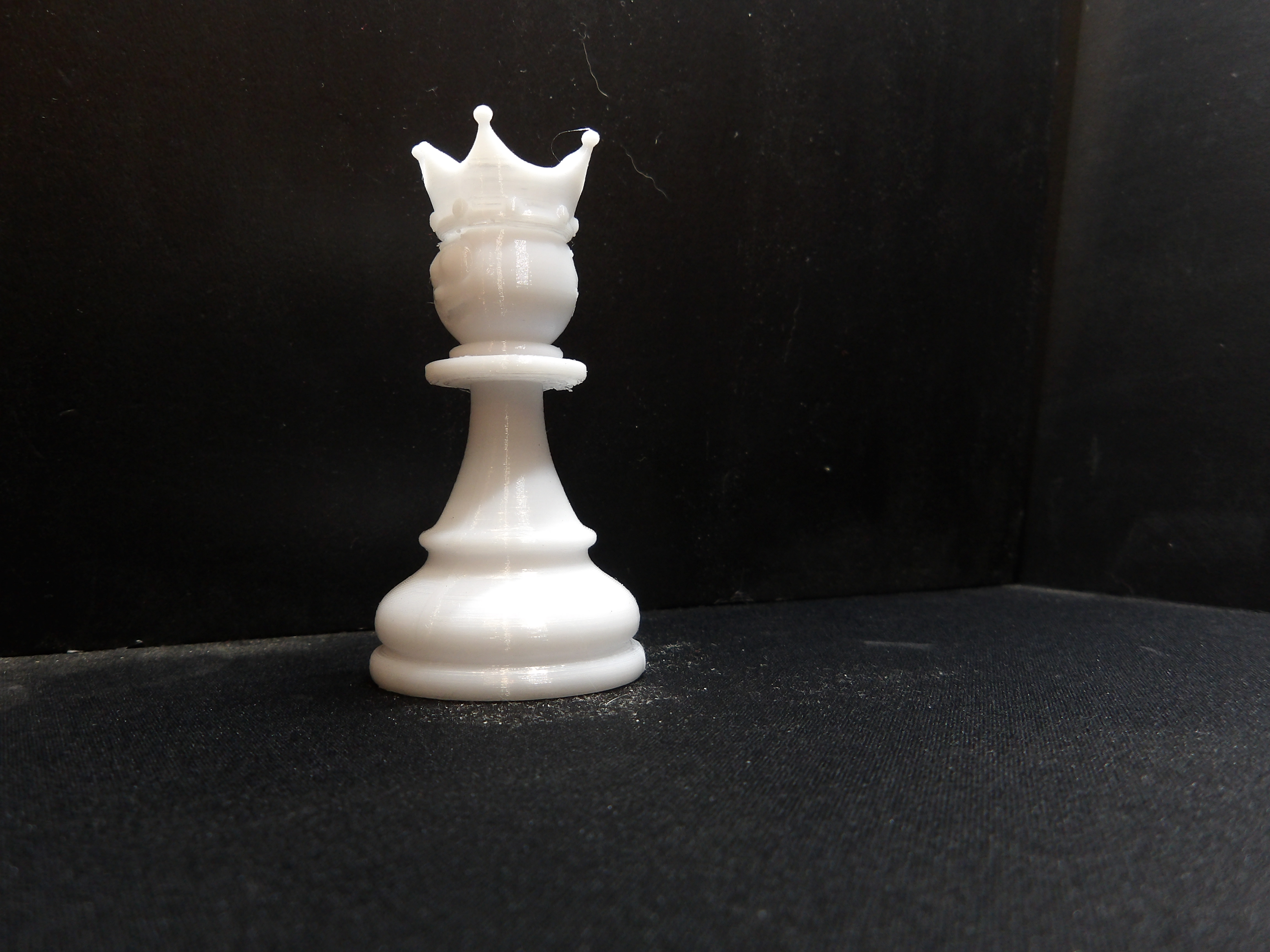 Miniatura 5 do modelo 3D Happy chess king