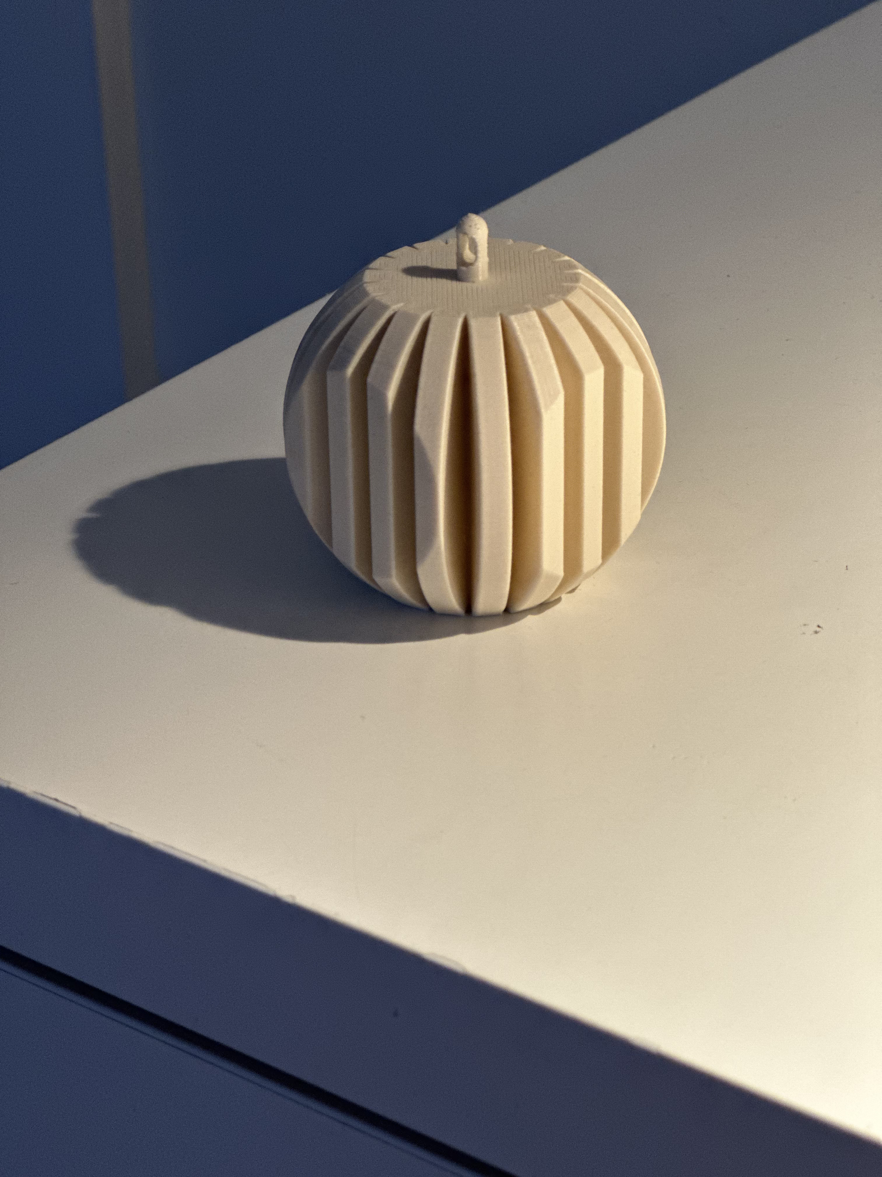 Your first square bauble - easy to print and stack