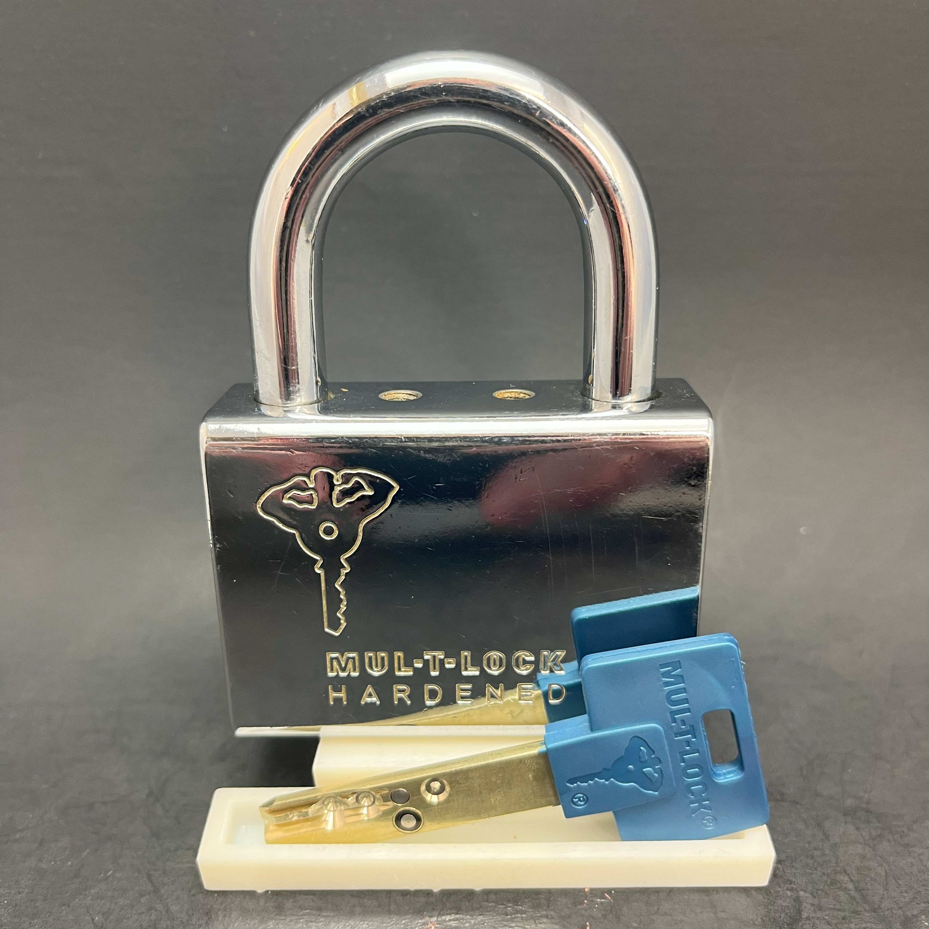 Padlock Display Stand - Large Flat Body Locks
