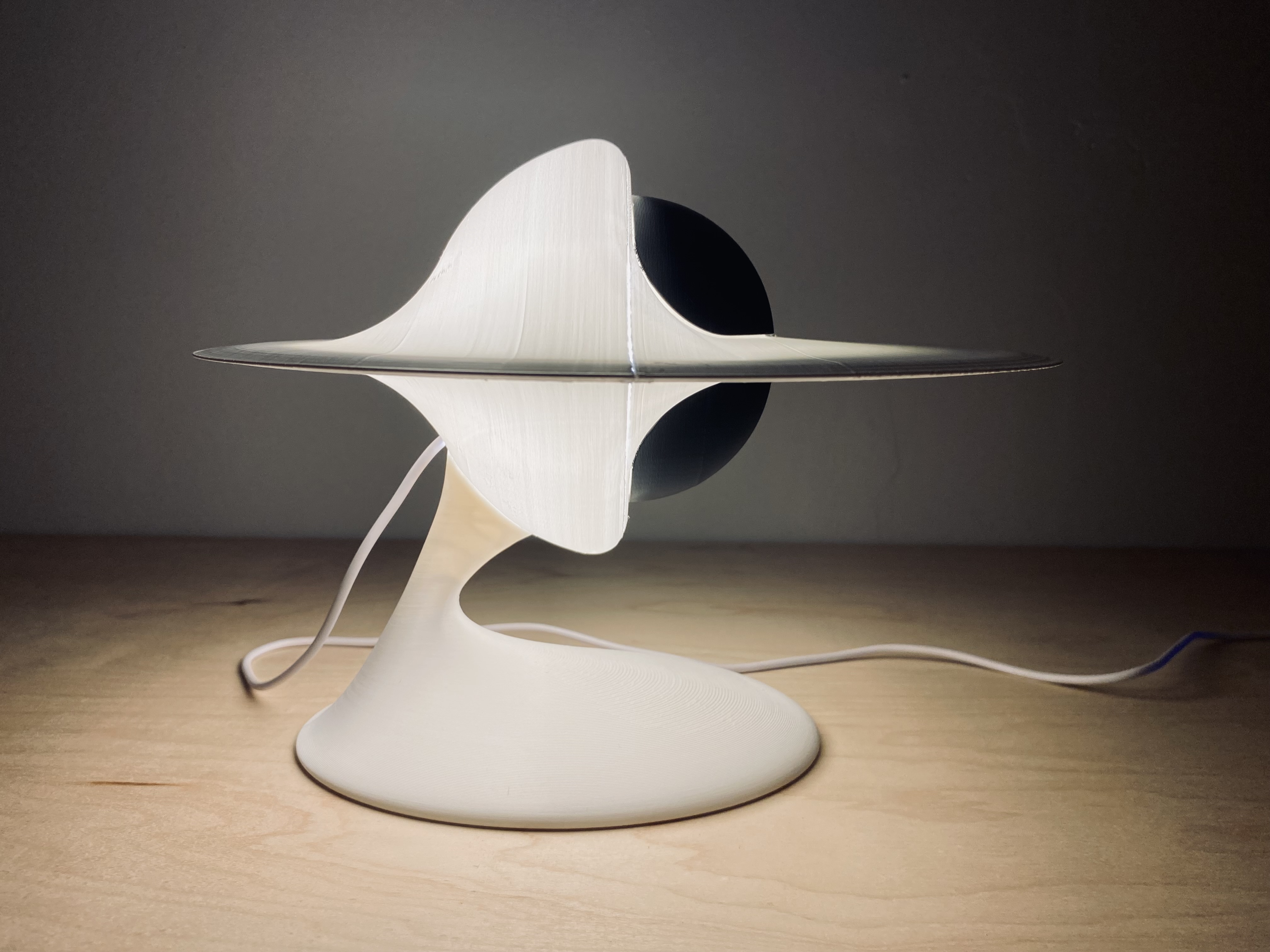 Black Hole Lamp — thumbnail 3