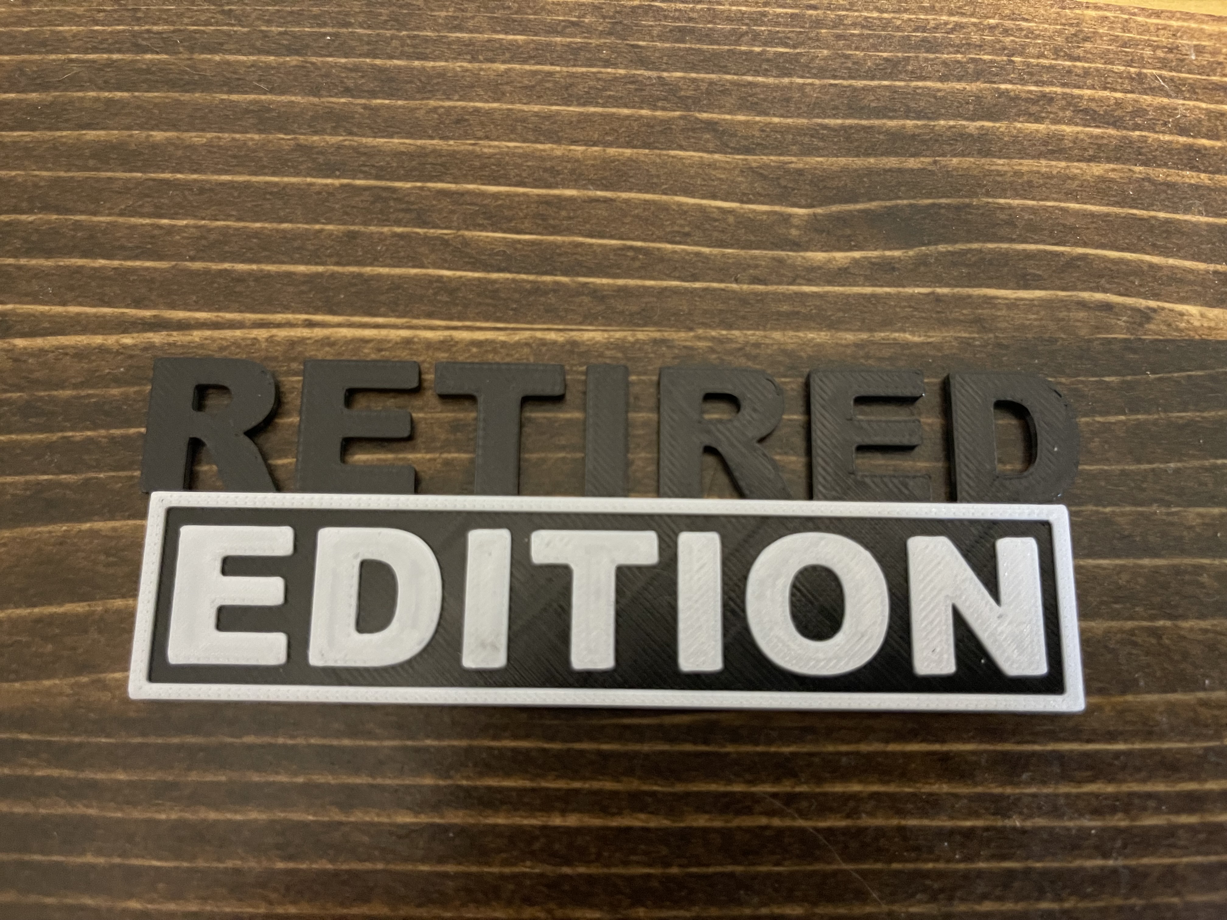 RETIRED EDITION BADGE EMBLEM-NO SUPPORTS — thumbnail 3