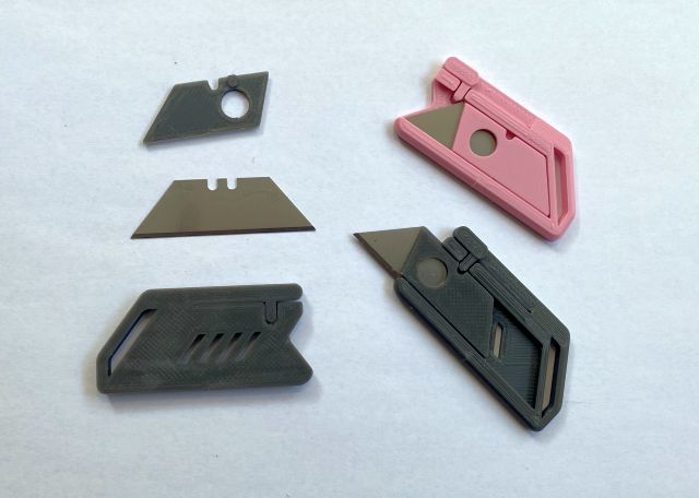 Keychain Utility Blade Holder