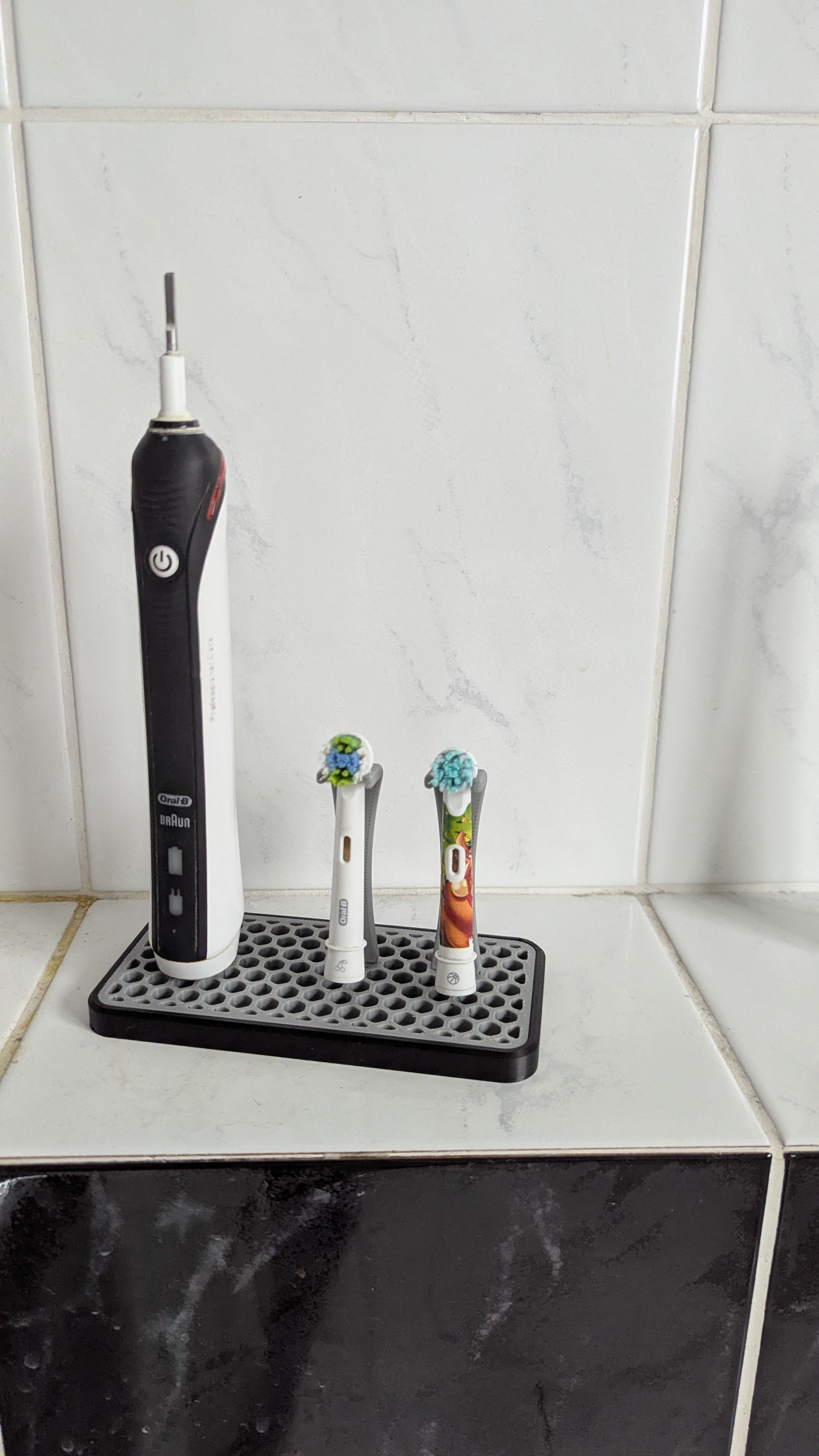 Oral-B Toothbrush Stand/Holder for two brushes