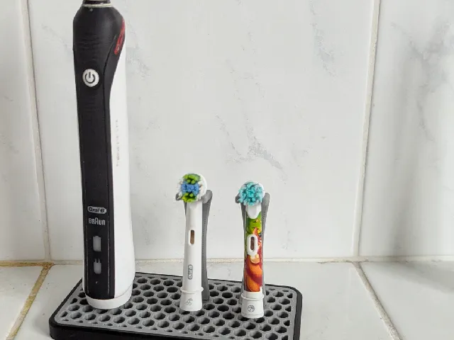 Oral-B Toothbrush Stand/Holder for two brushes