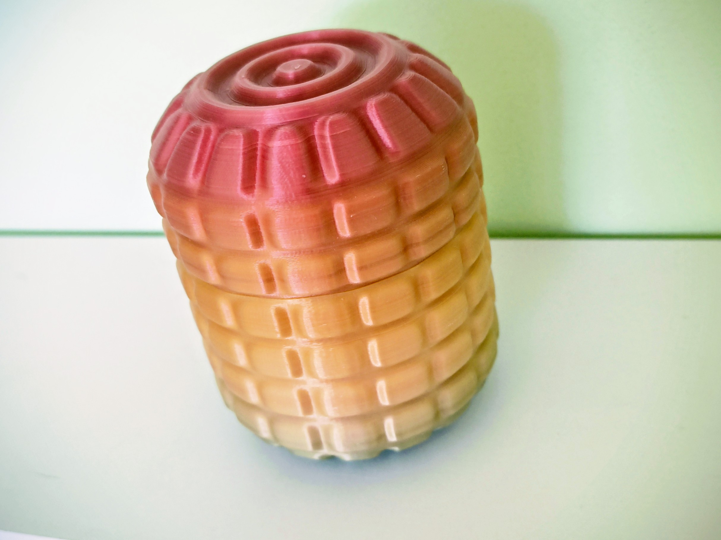 Tactile Twist Container v3