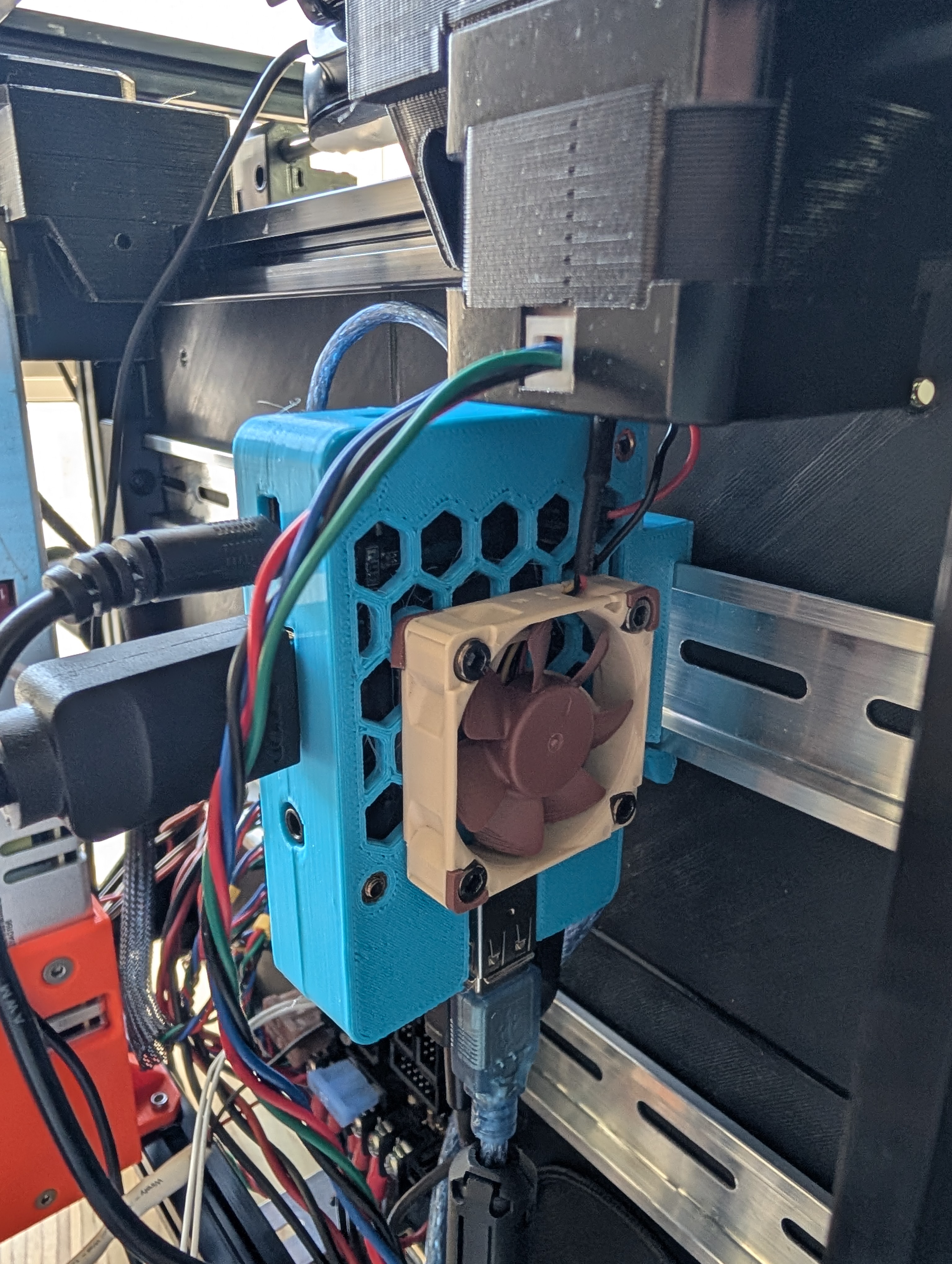 ROCK64 DIN Rail Case with fan mount
