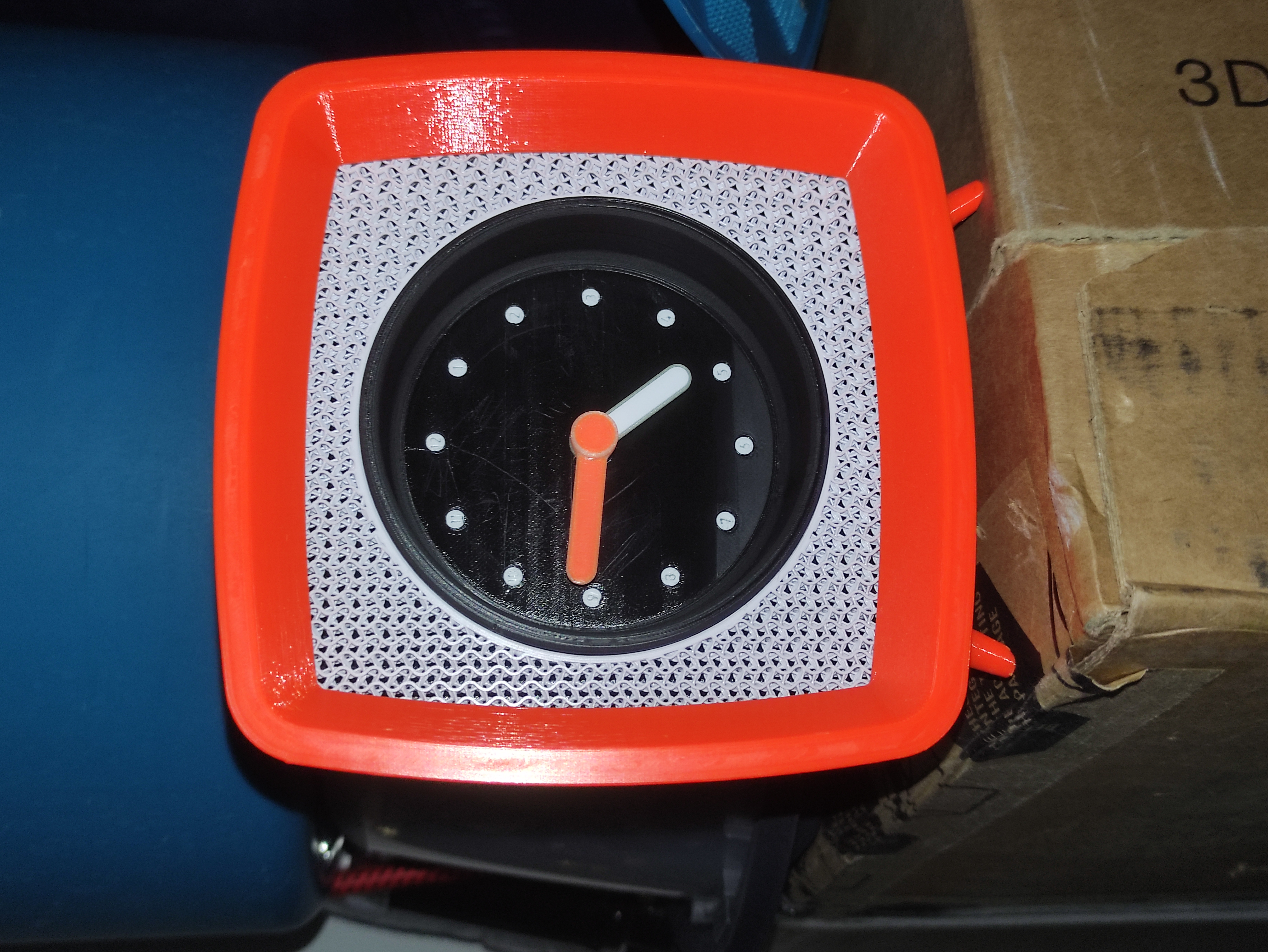 Mid-Century Modern Desk Clock revised dial hands