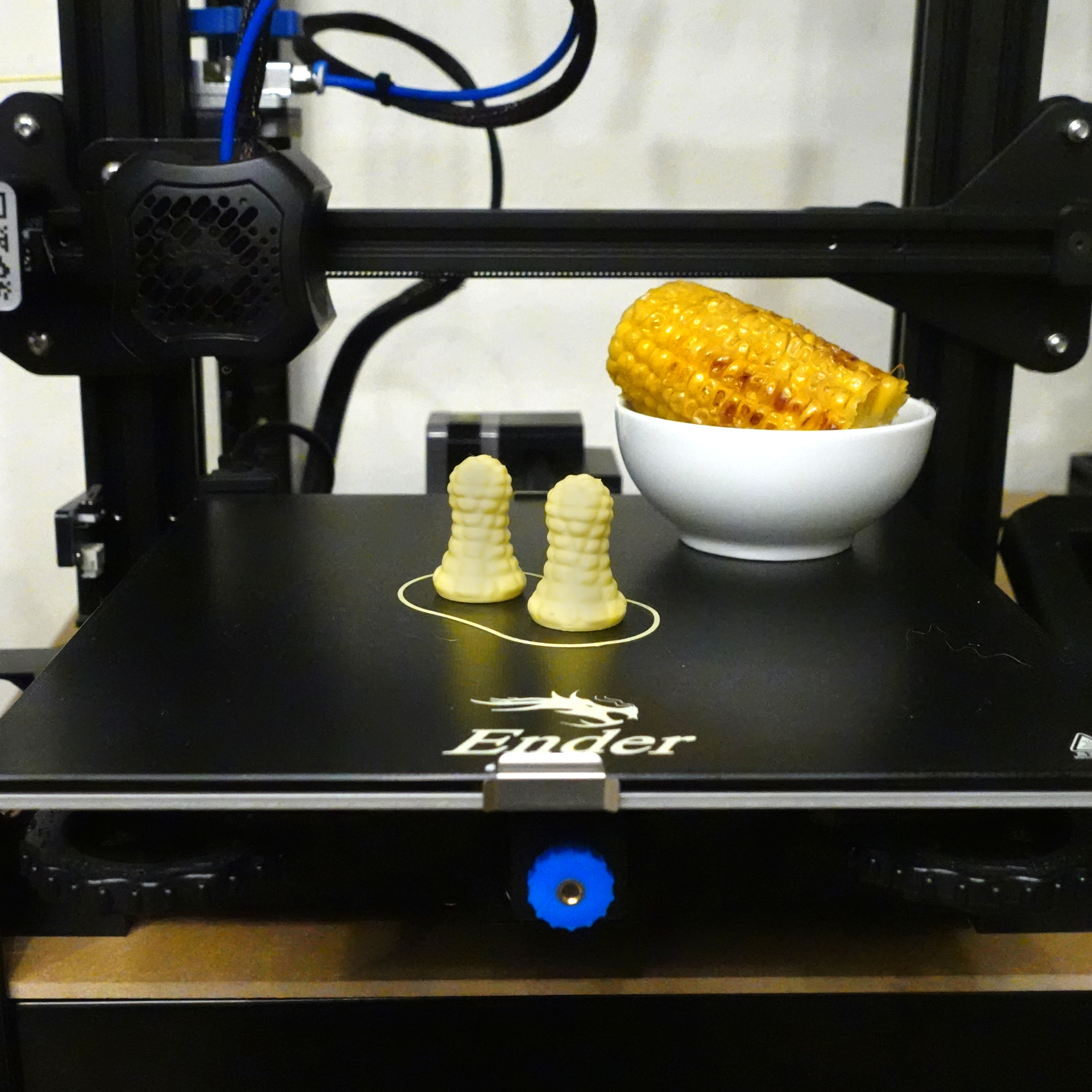 Corn holders — thumbnail 3