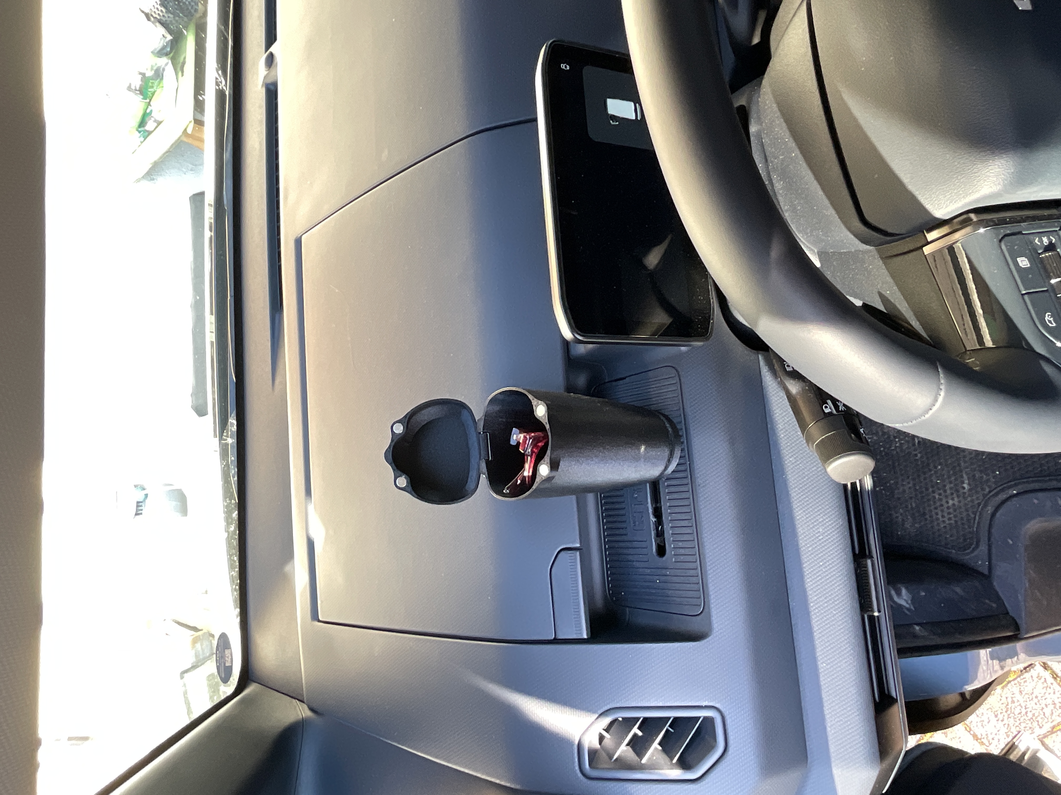 KIA AddGear vertical Glasses Case