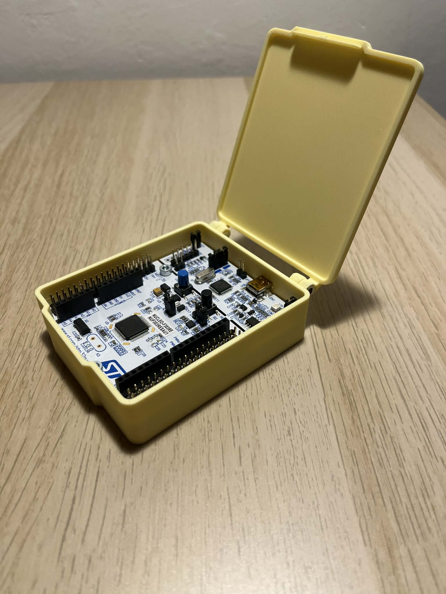 STM32 Nucelo-64 case with lid