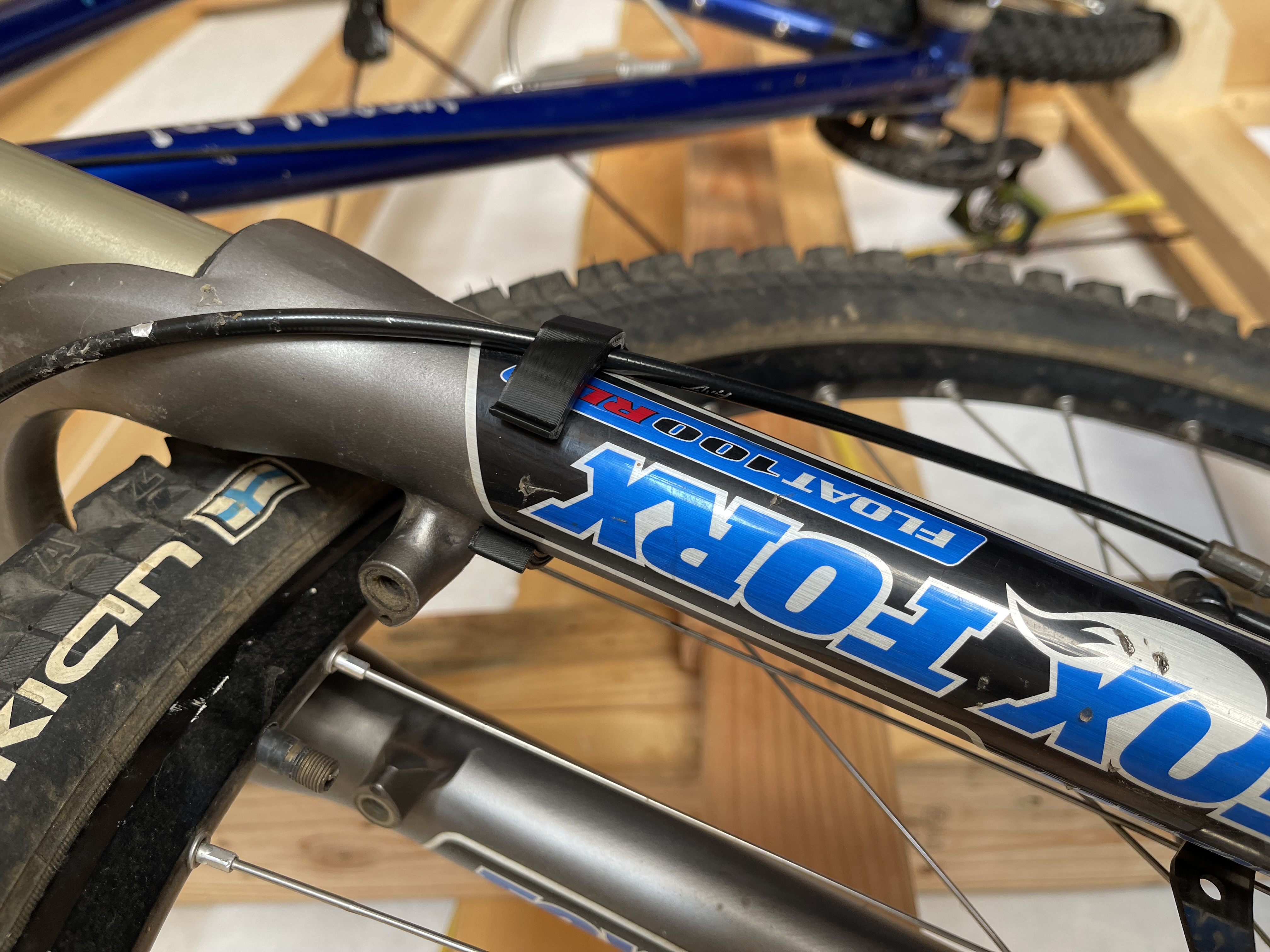 Fox Fork brake housing tender