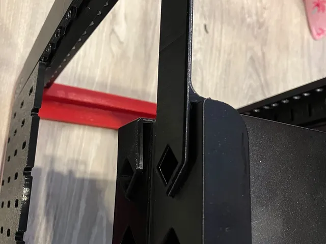 Optiplex back clip for KWS rack